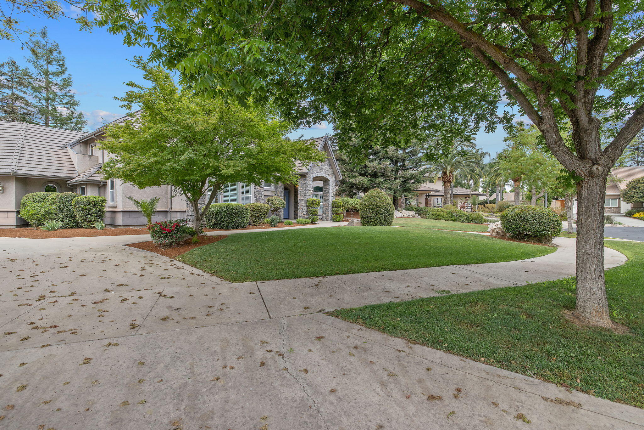 5640 W Delaware Ave, Visalia, CA 93291