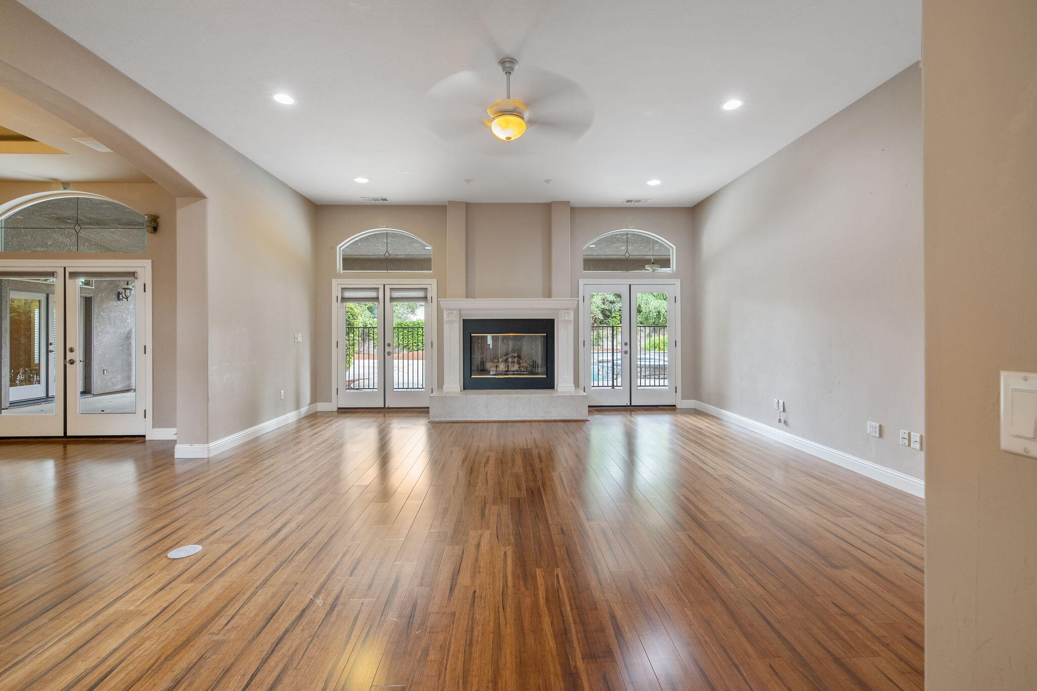 5640 W Delaware Ave, Visalia, CA 93291