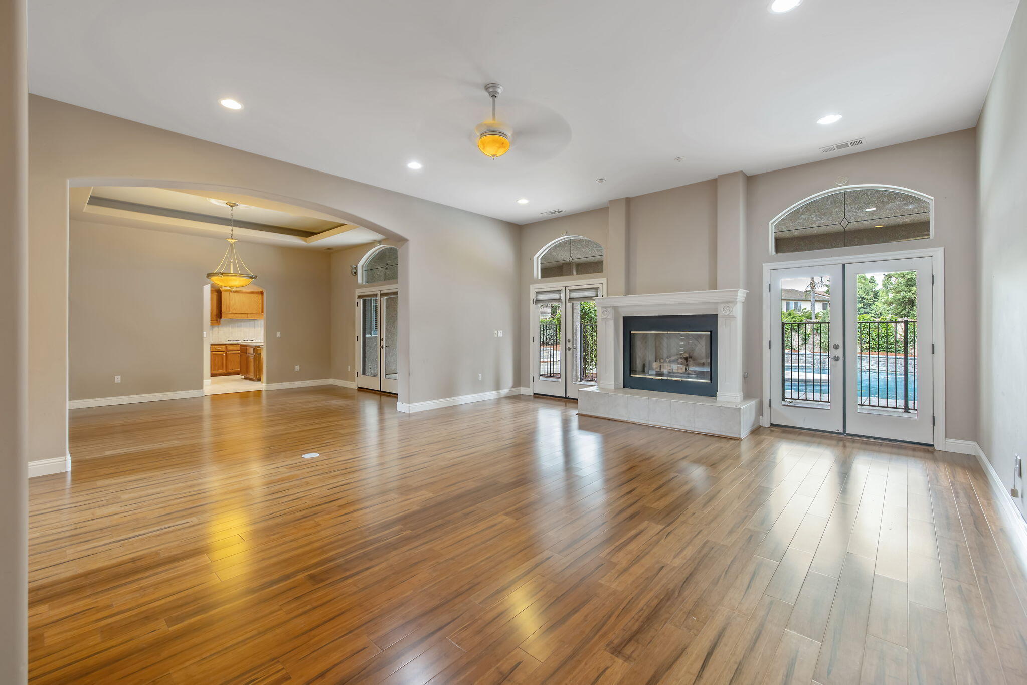 5640 W Delaware Ave, Visalia, CA 93291