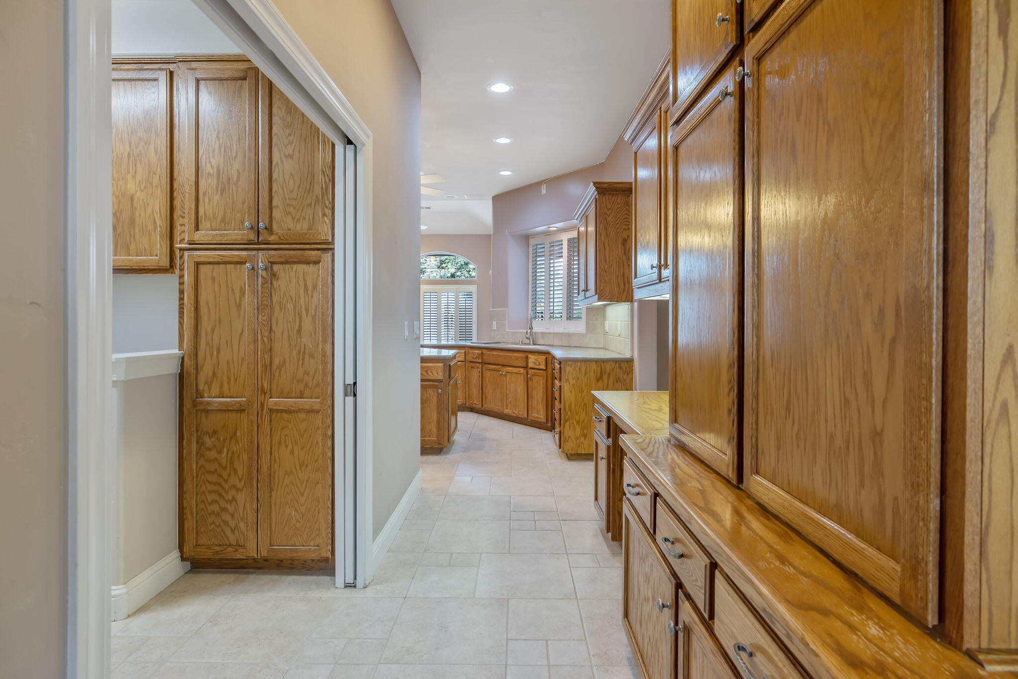 5640 W Delaware Ave, Visalia, CA 93291