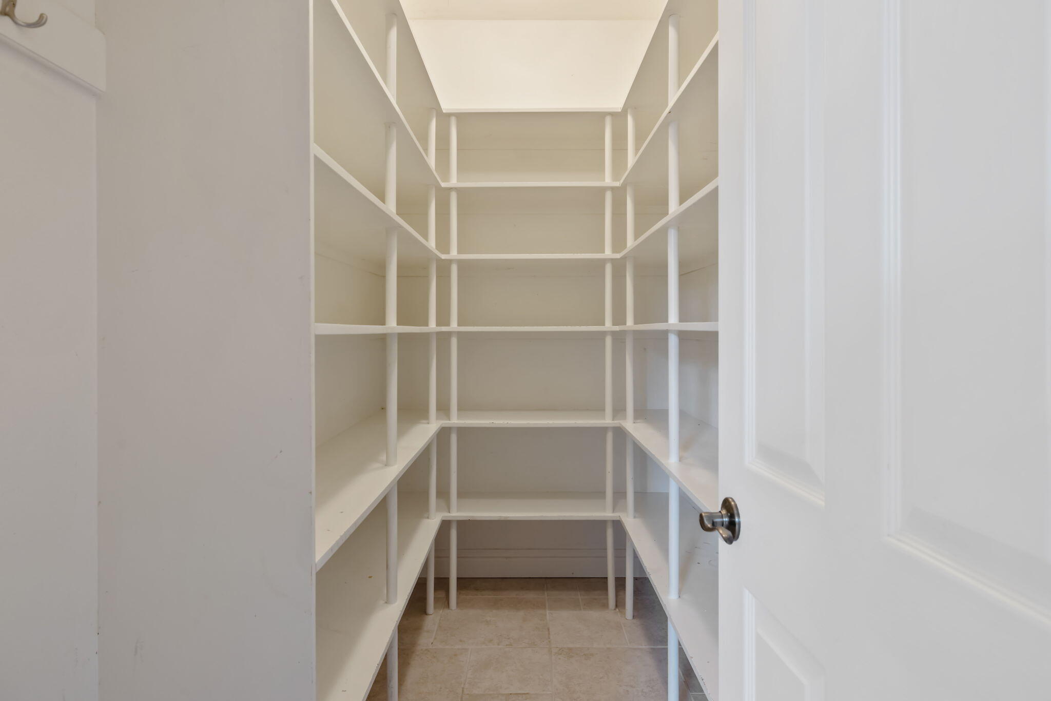 5640 W Delaware Ave, Visalia, CA 93291