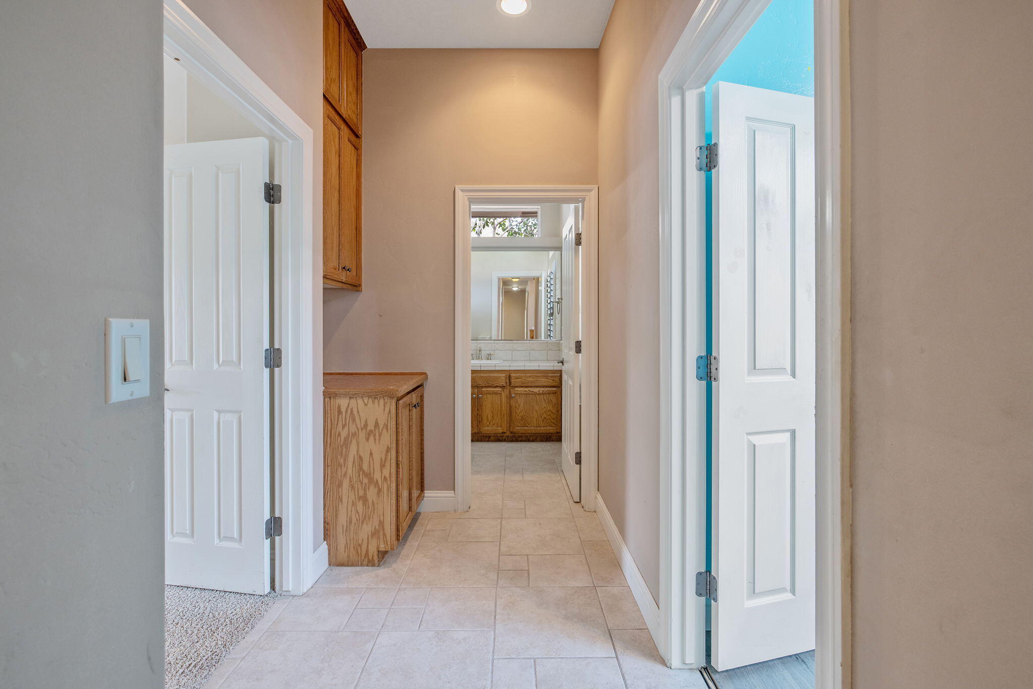 5640 W Delaware Ave, Visalia, CA 93291