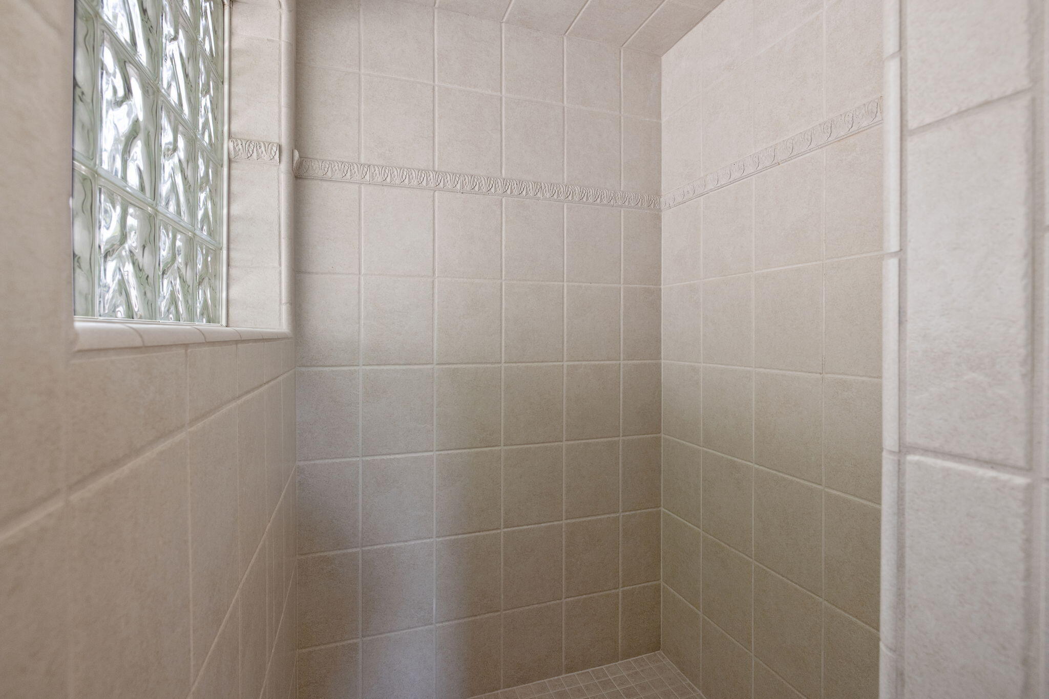 5640 W Delaware Ave, Visalia, CA 93291