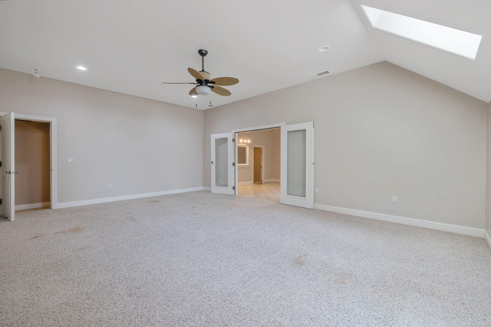 5640 W Delaware Ave, Visalia, CA 93291