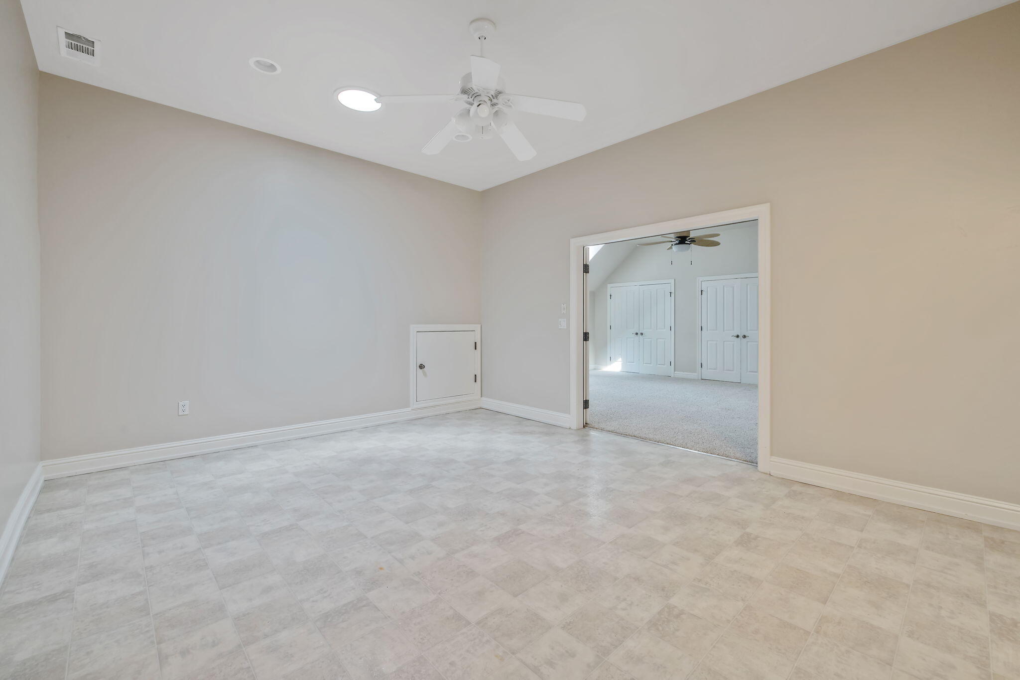 5640 W Delaware Ave, Visalia, CA 93291