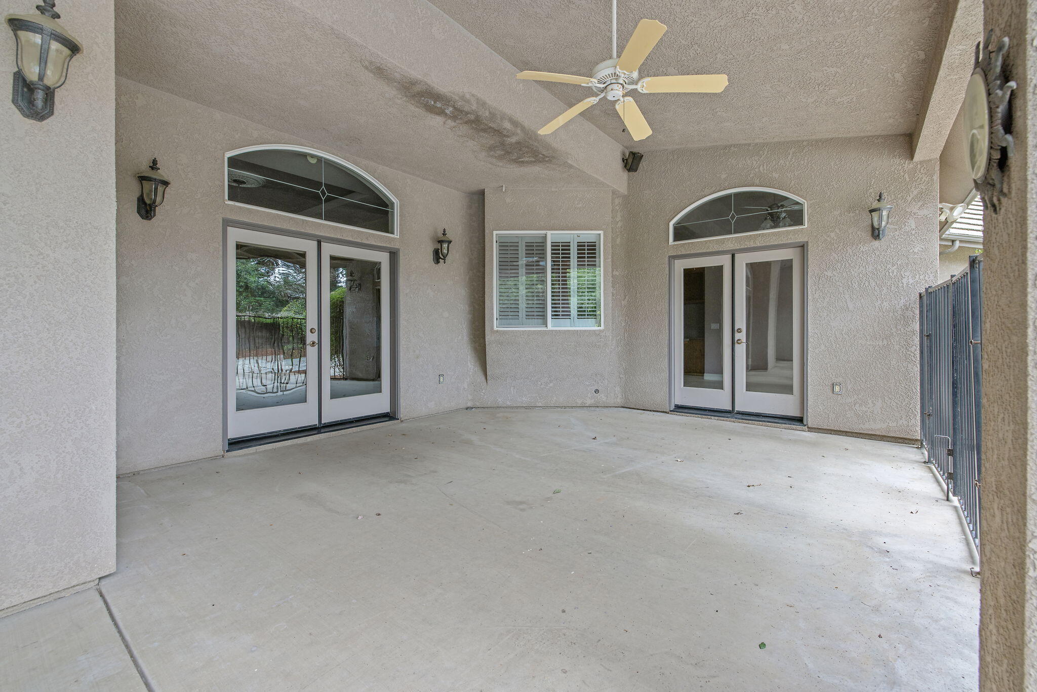 5640 W Delaware Ave, Visalia, CA 93291