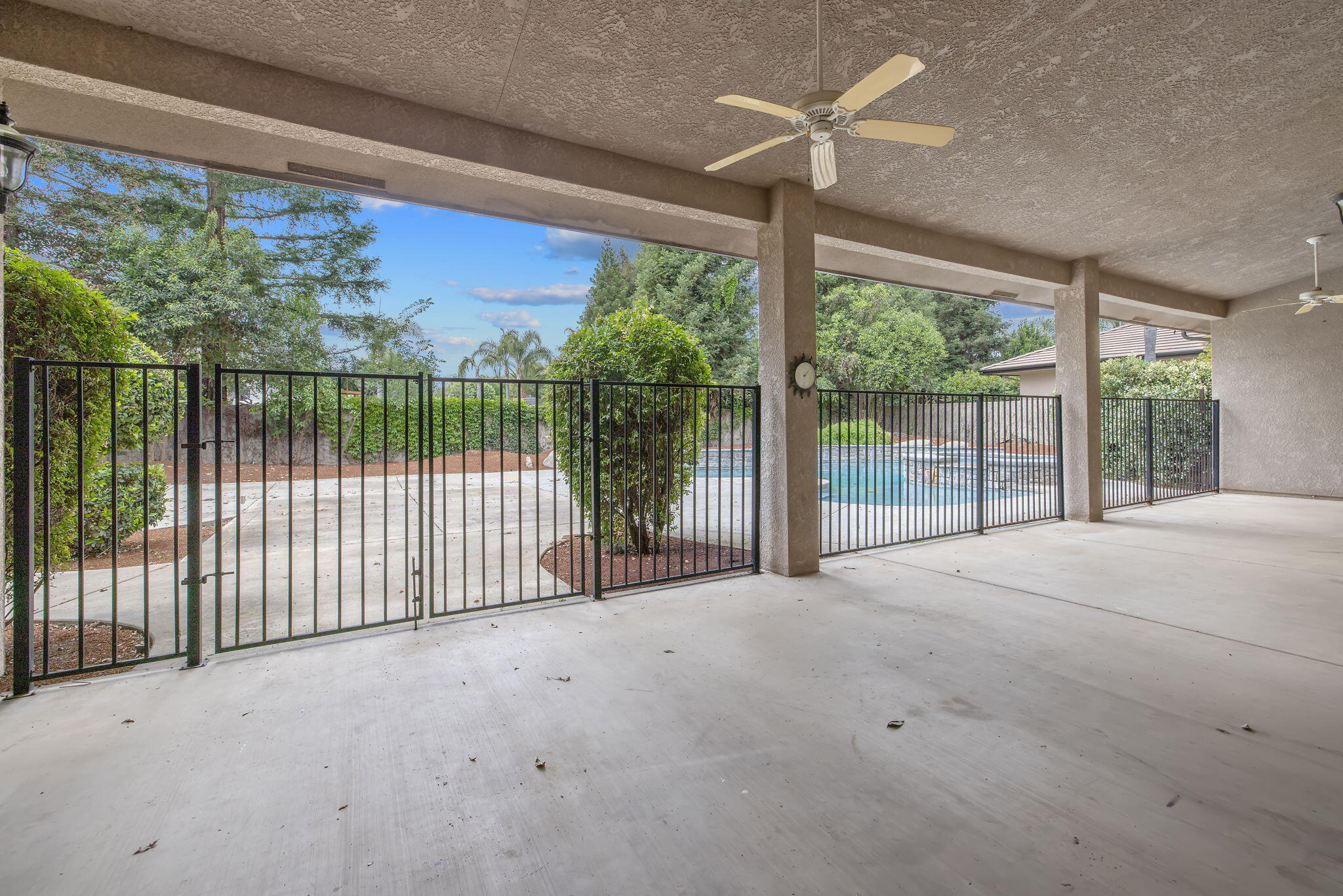 5640 W Delaware Ave, Visalia, CA 93291