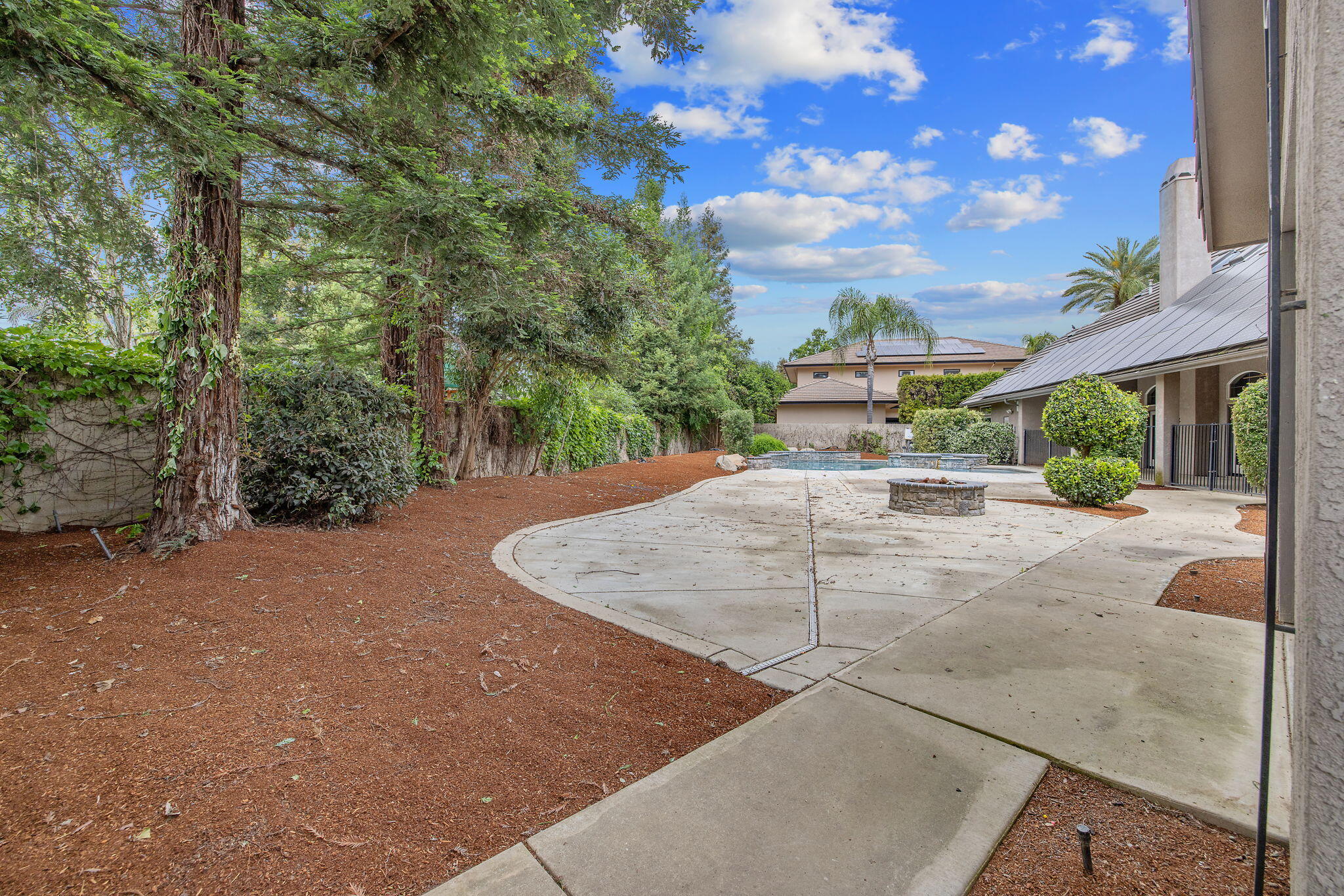 5640 W Delaware Ave, Visalia, CA 93291