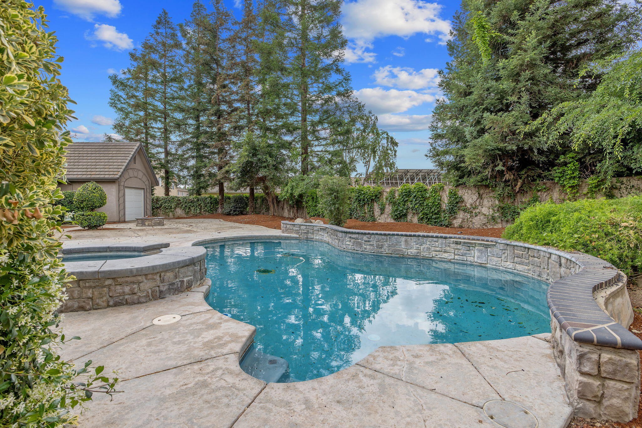 5640 W Delaware Ave, Visalia, CA 93291