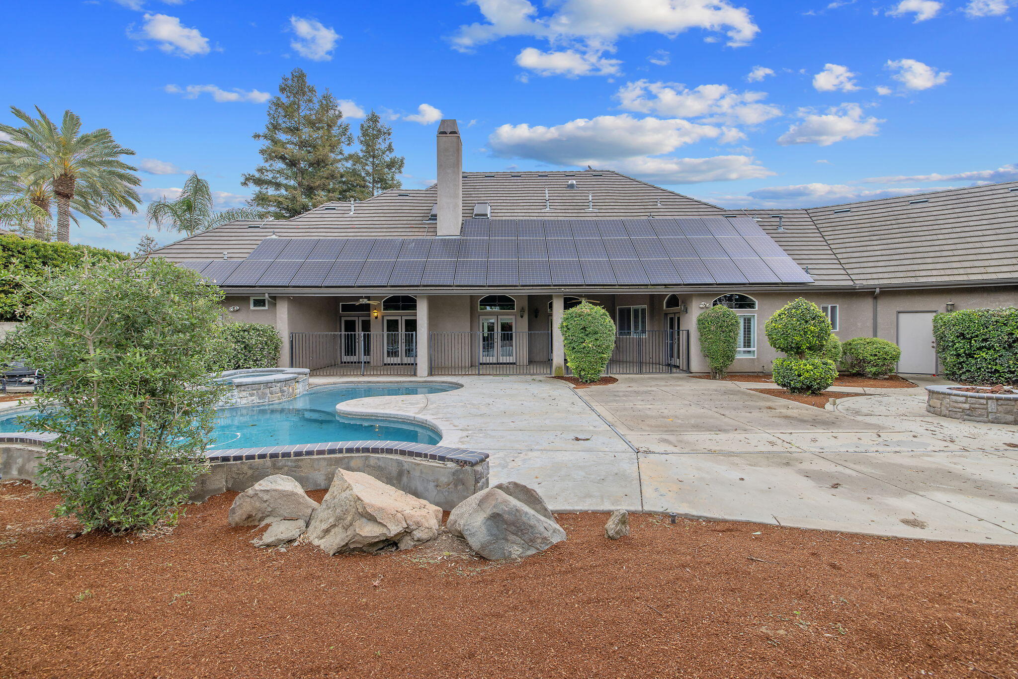 5640 W Delaware Ave, Visalia, CA 93291