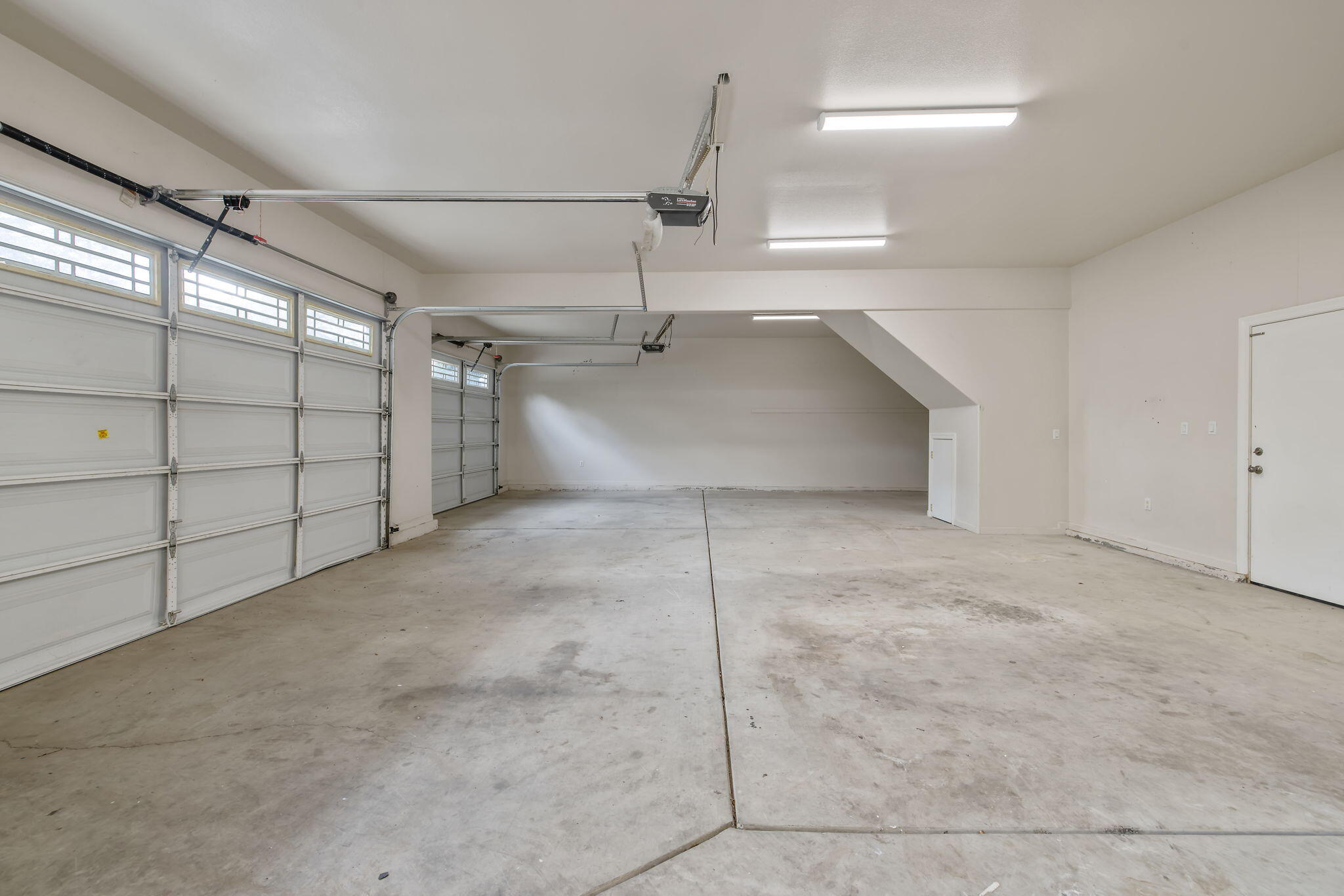 5640 W Delaware Ave, Visalia, CA 93291