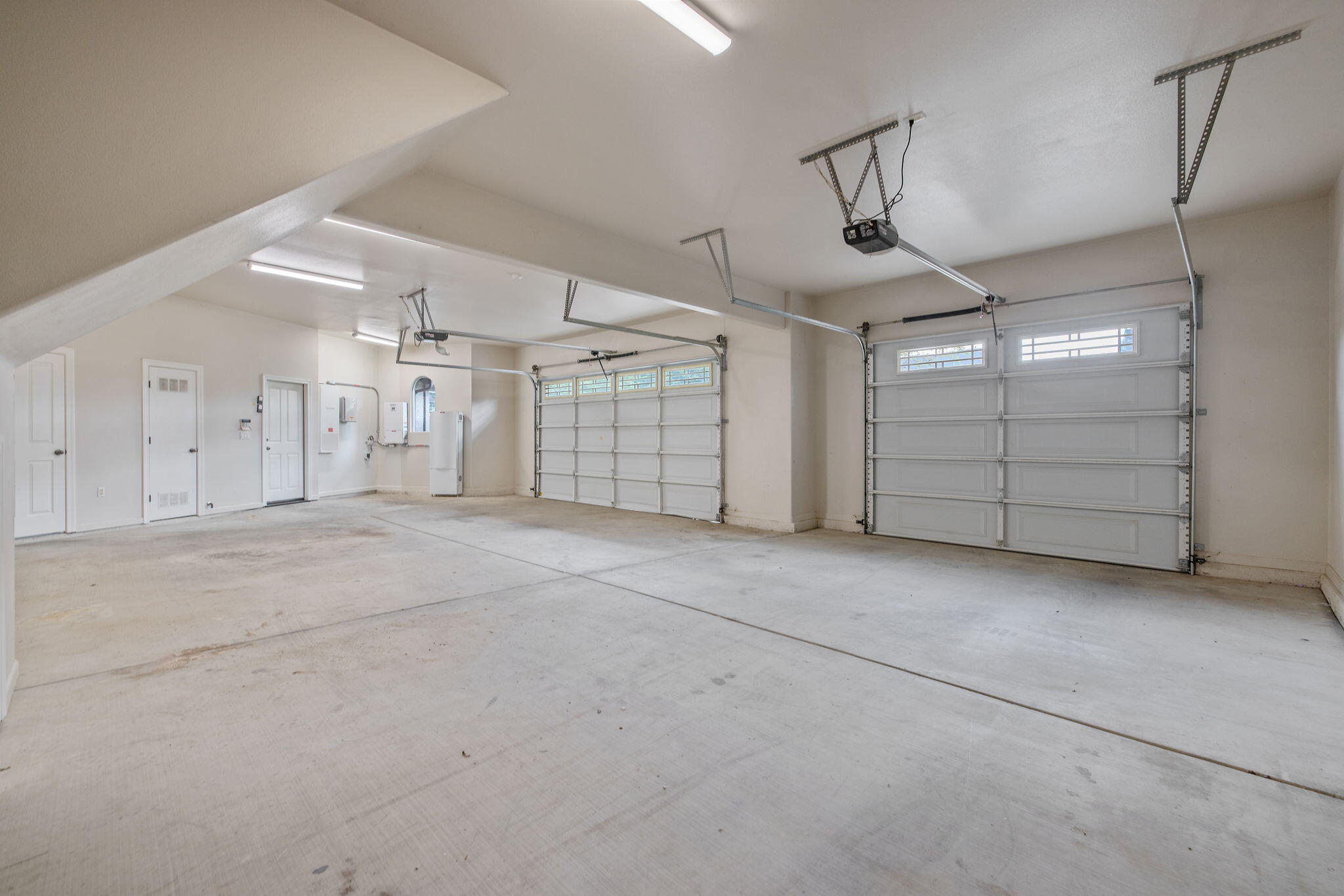 5640 W Delaware Ave, Visalia, CA 93291