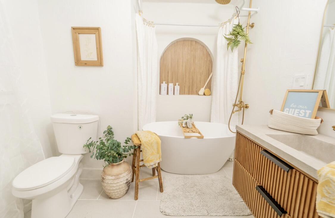 232 Ash St, Exeter, CA 93221