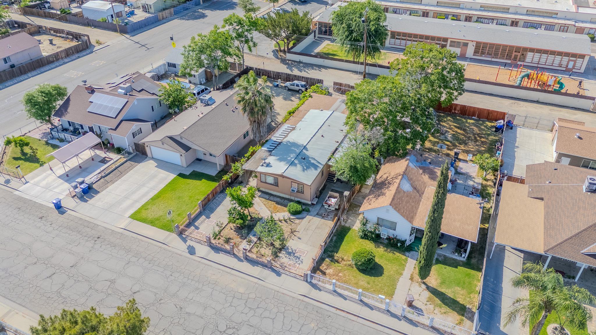 108 W Merced St, Avenal, CA 93204
