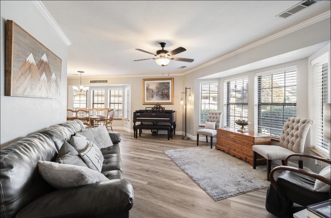 1232 N Lindale Way, Porterville, CA 93257