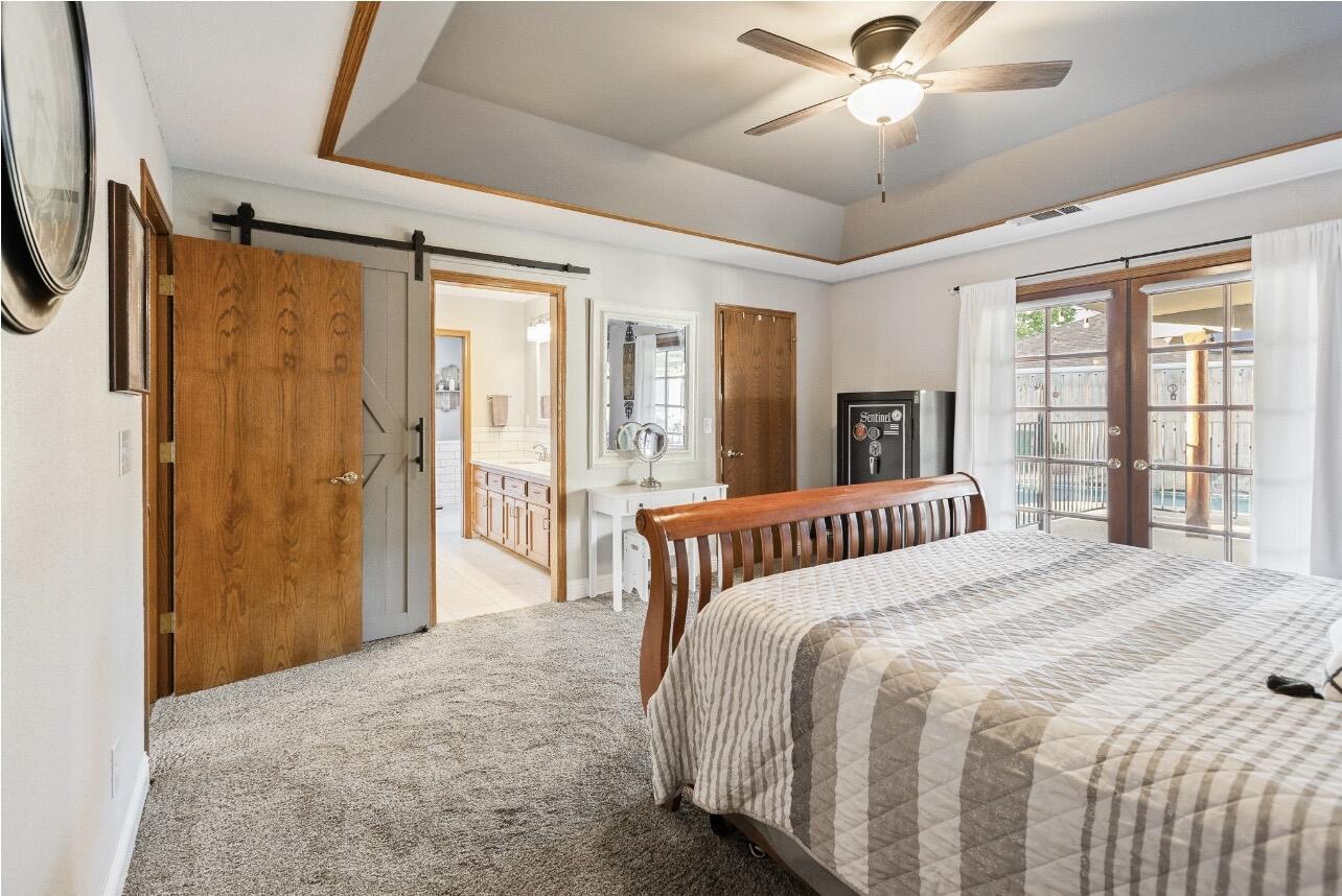 1232 N Lindale Way, Porterville, CA 93257