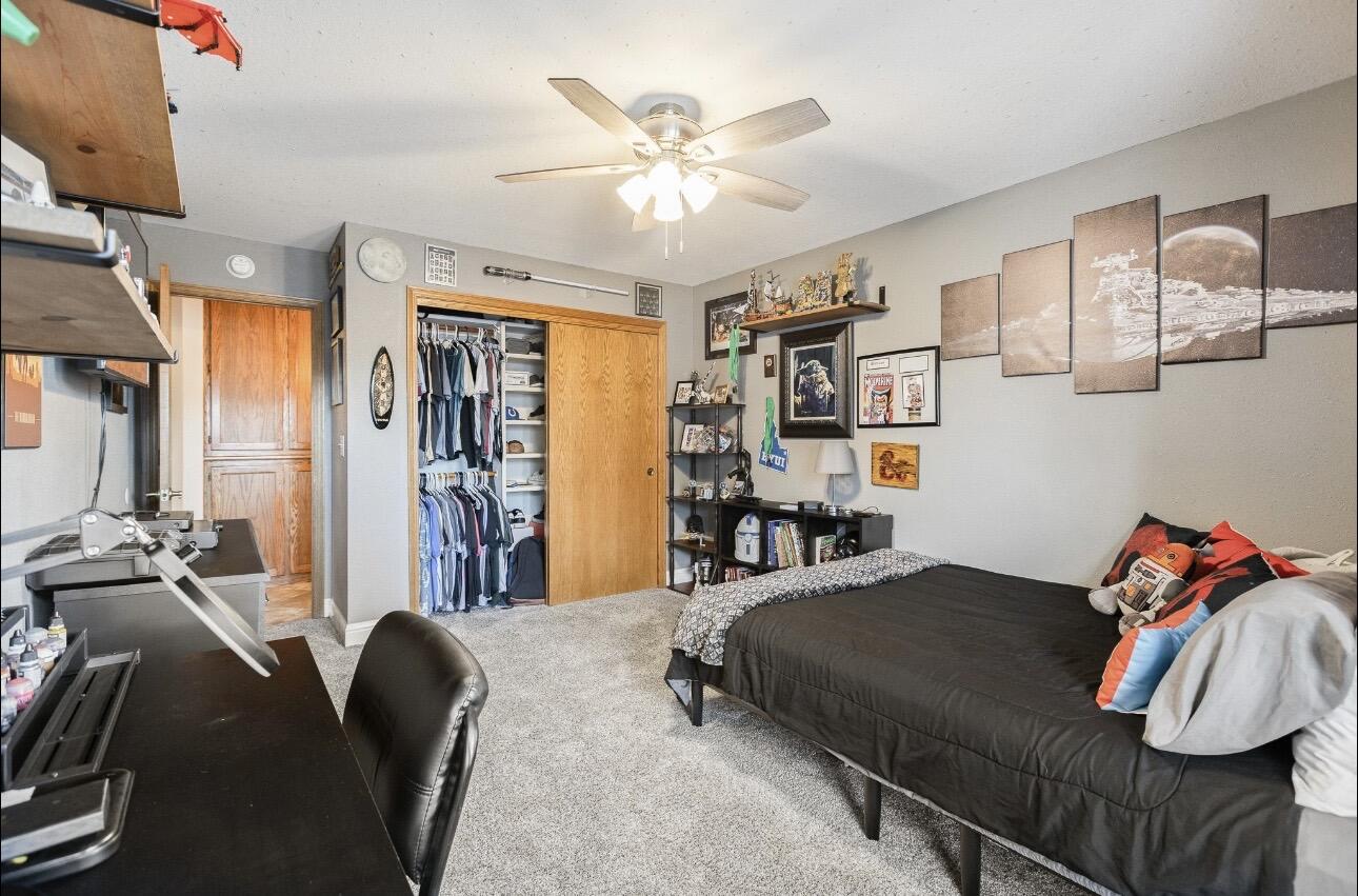 1232 N Lindale Way, Porterville, CA 93257