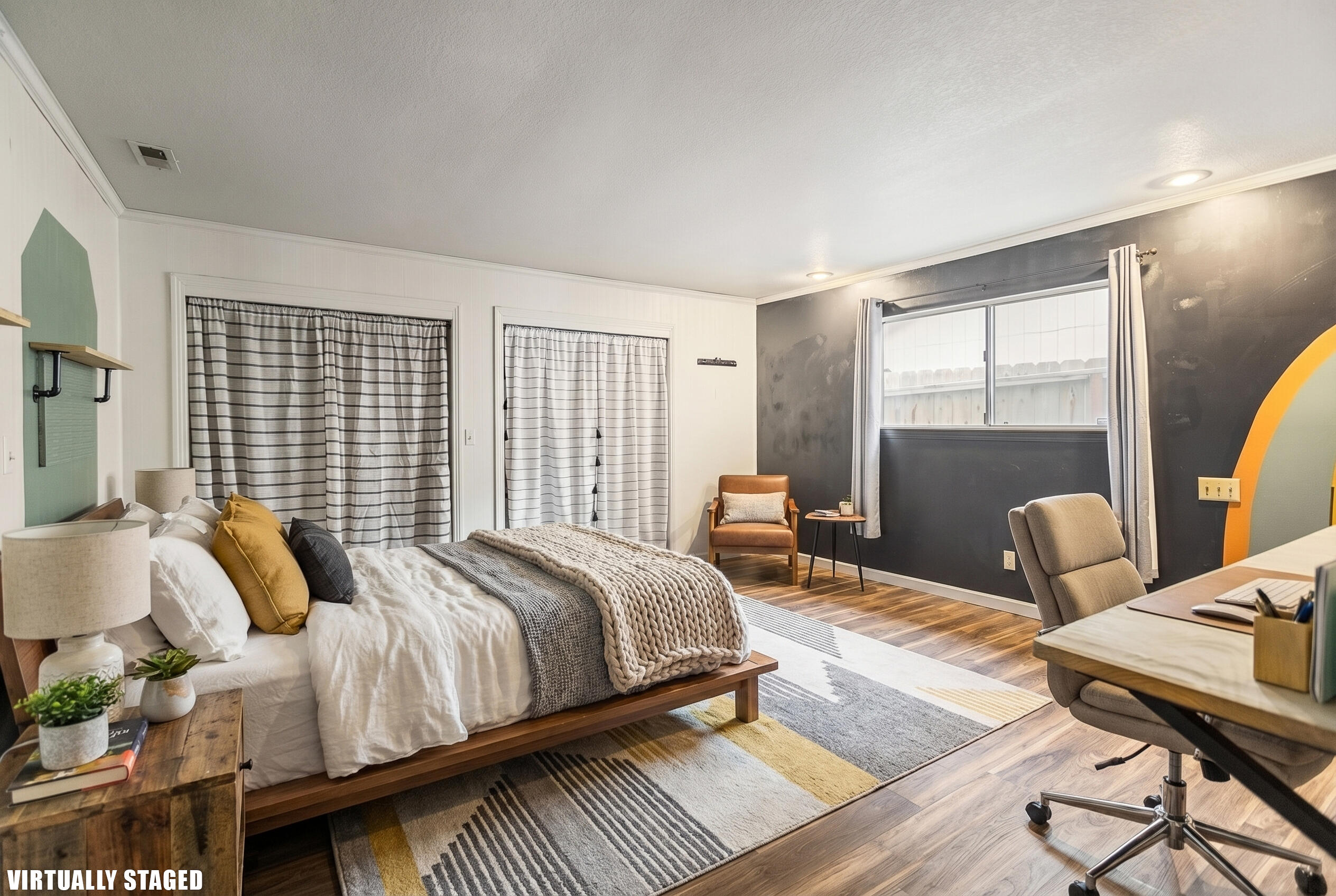 907 N Bollinger St, Visalia, CA 93291