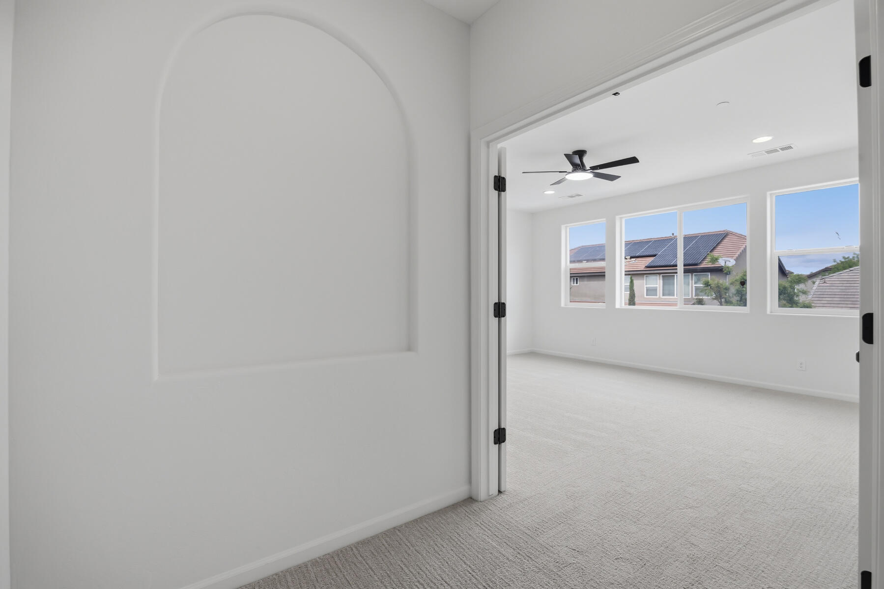 2536 W Stewart Ave, Visalia, CA 93291