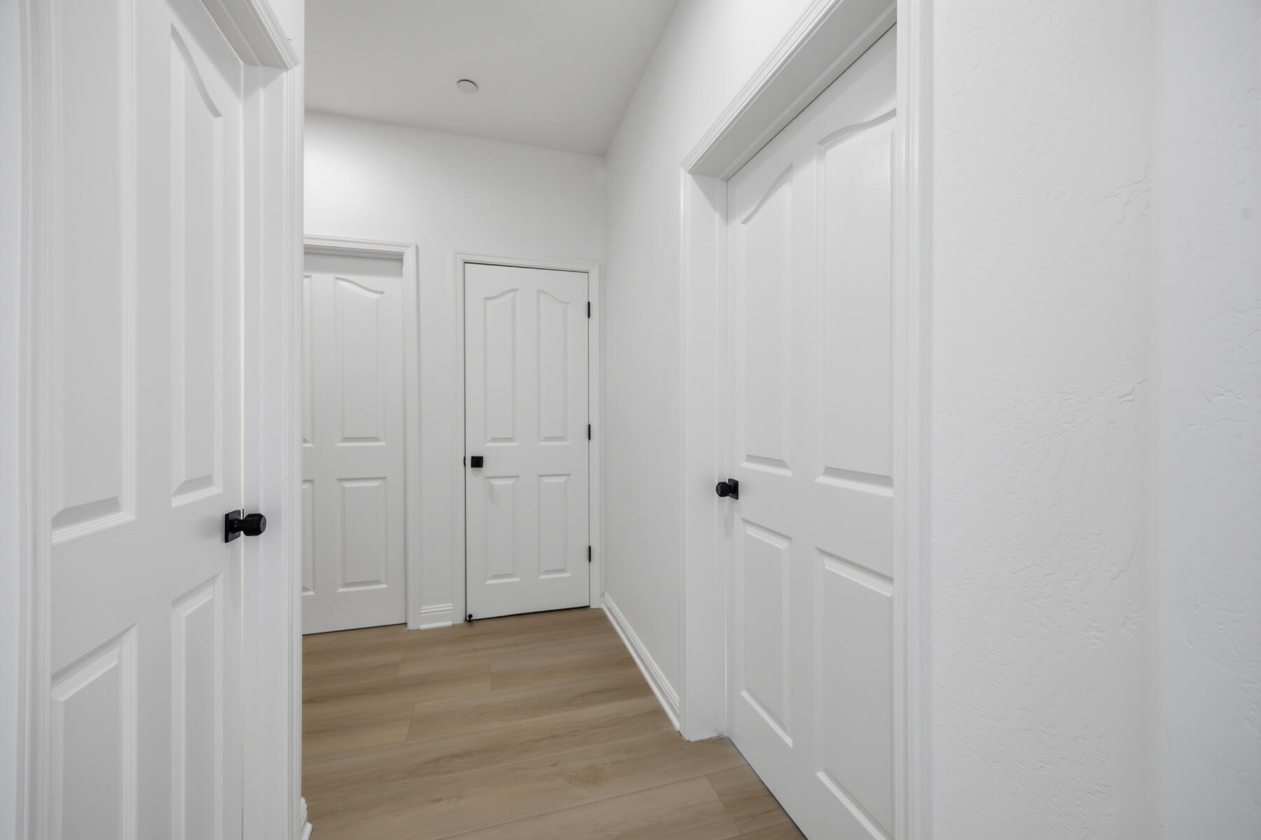 2536 W Stewart Ave, Visalia, CA 93291