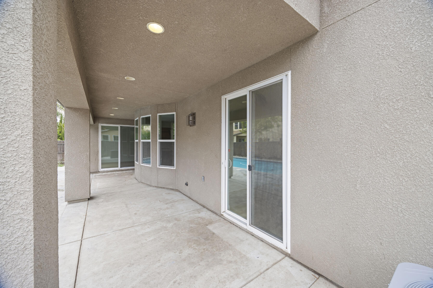 2536 W Stewart Ave, Visalia, CA 93291