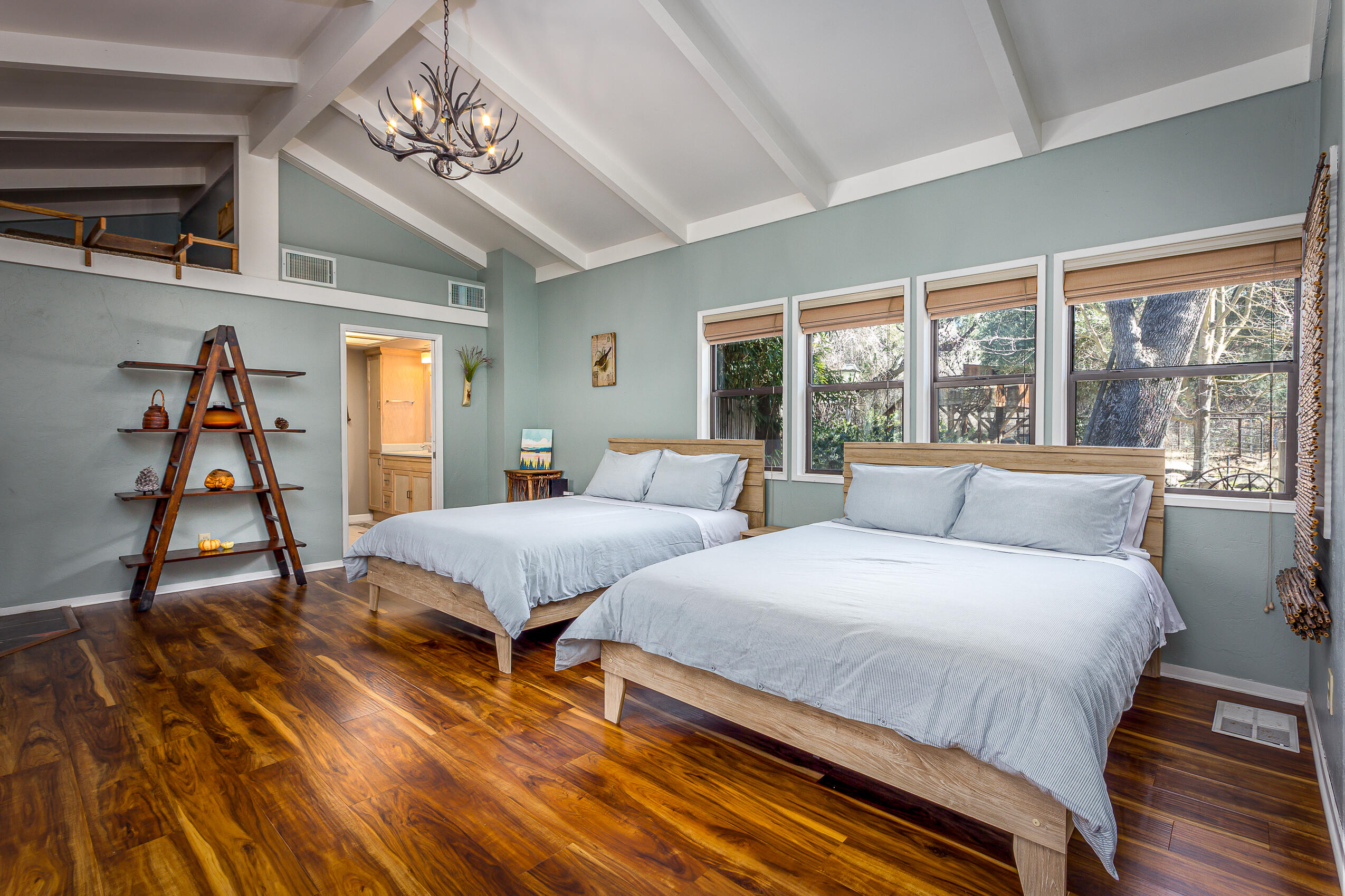 43195 S Fork Dr, Three Rivers, CA 93271