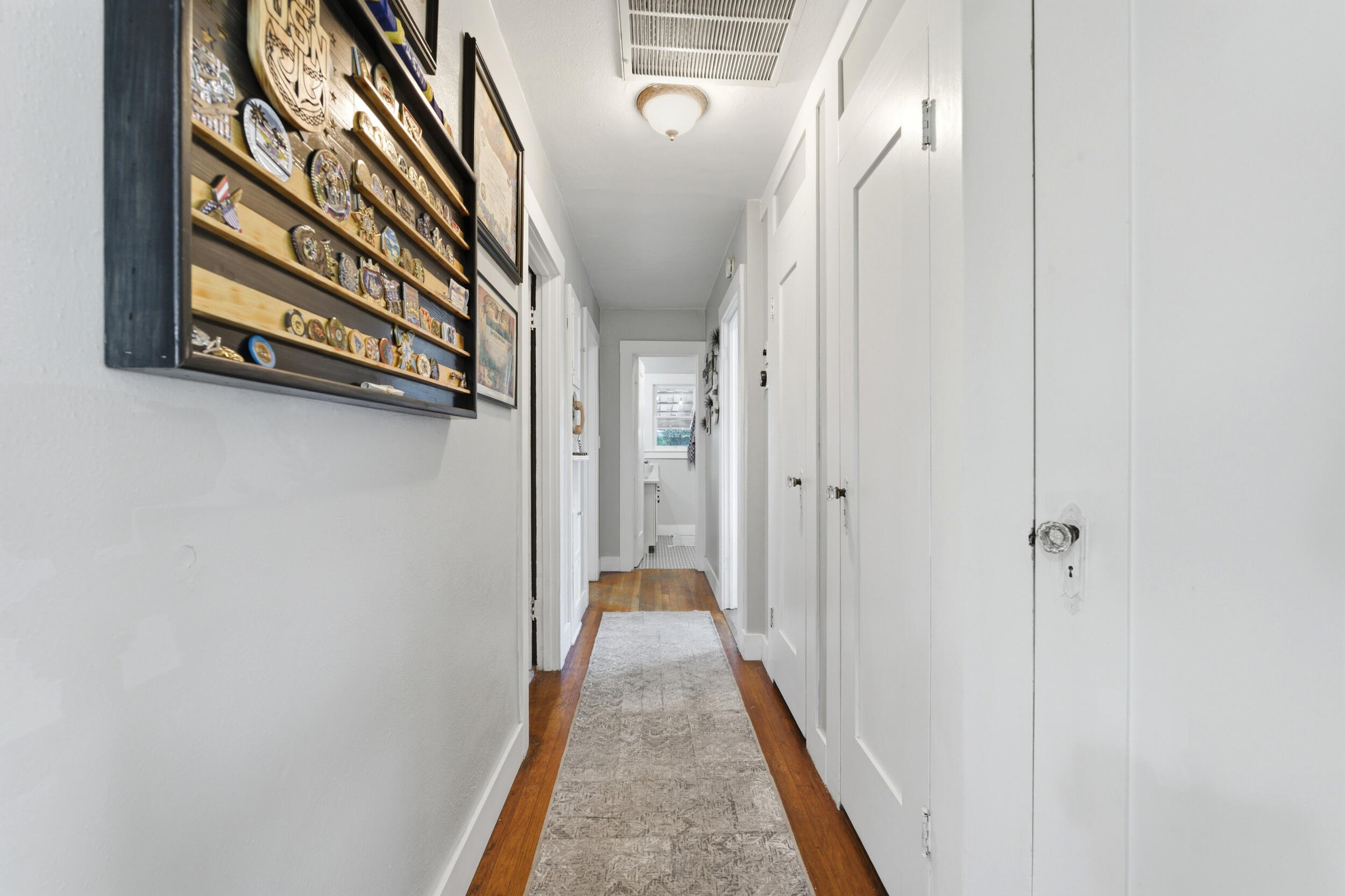 1320 W Oak Ave, Visalia, CA 93291