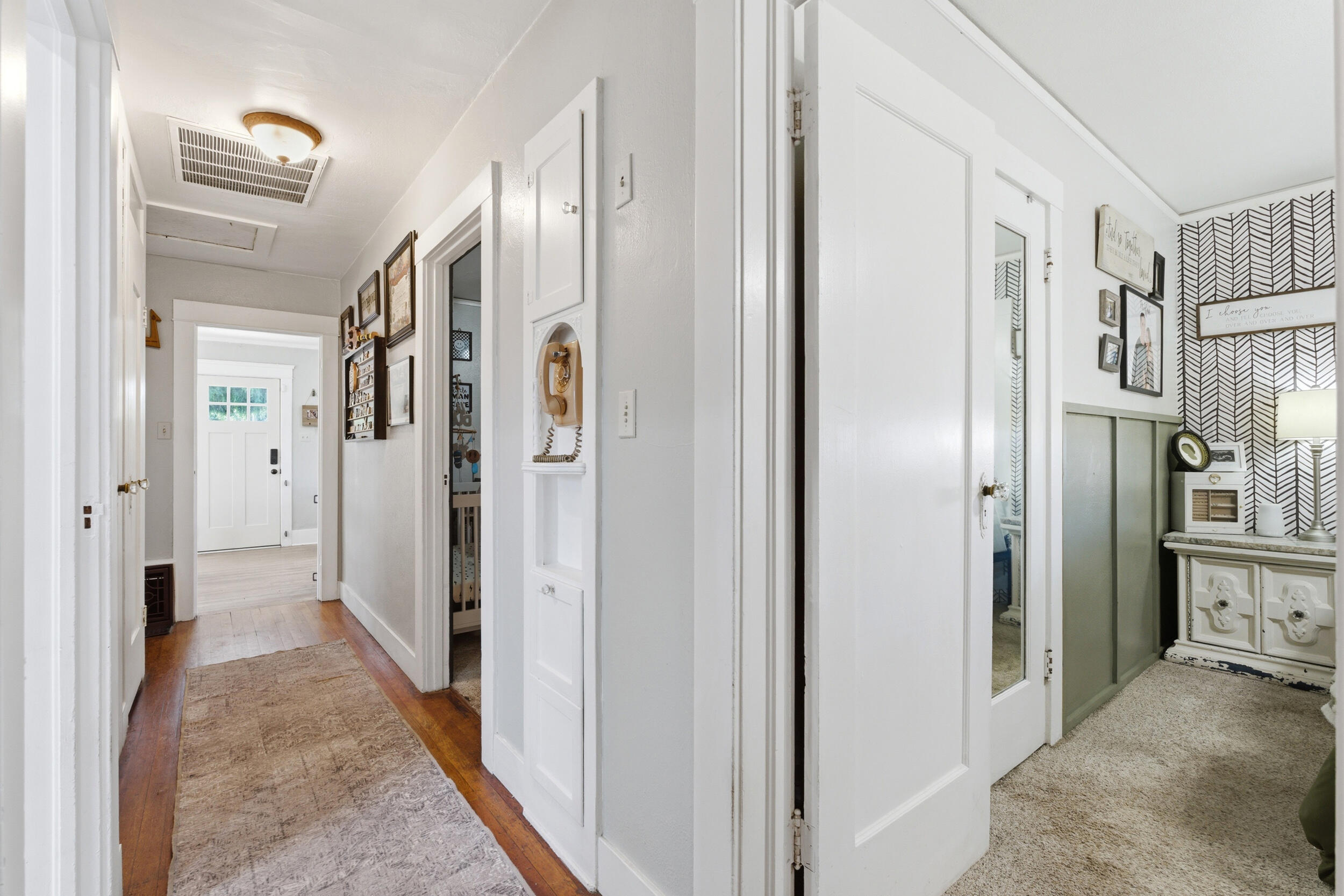 1320 W Oak Ave, Visalia, CA 93291