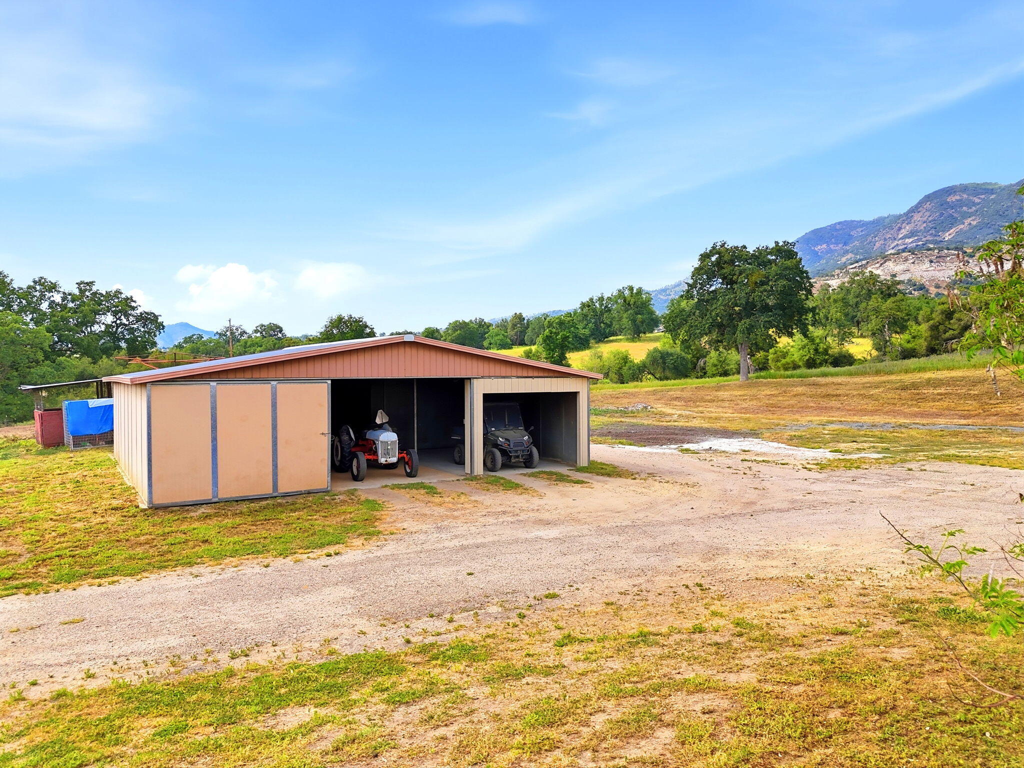 39348 Dunlap Rd, Yokuts Valley, CA 93675