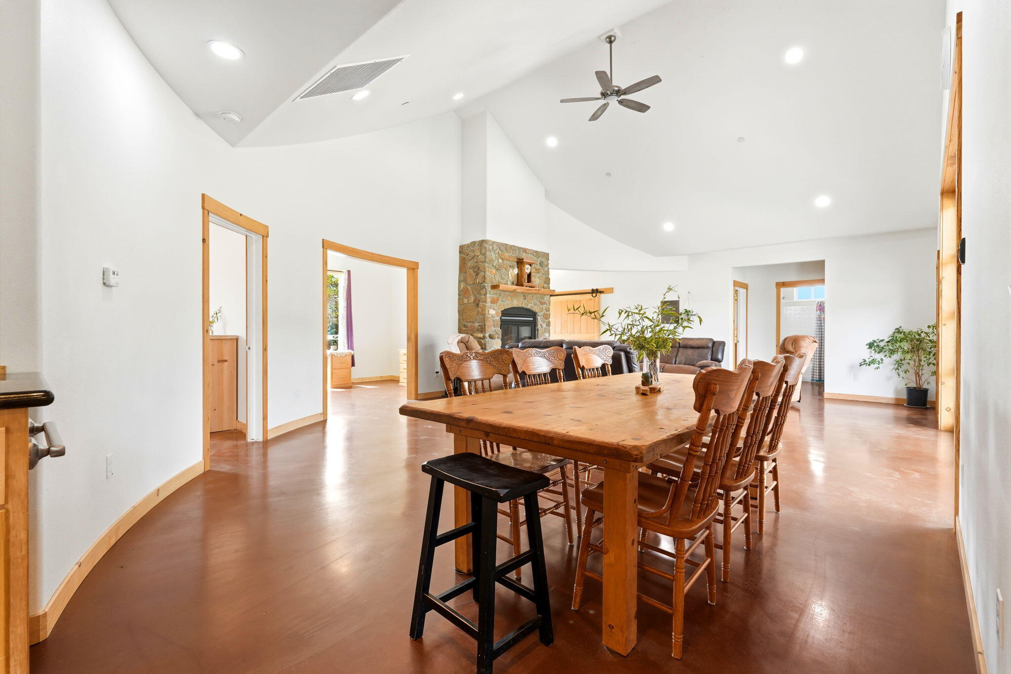 39348 Dunlap Rd, Yokuts Valley, CA 93675