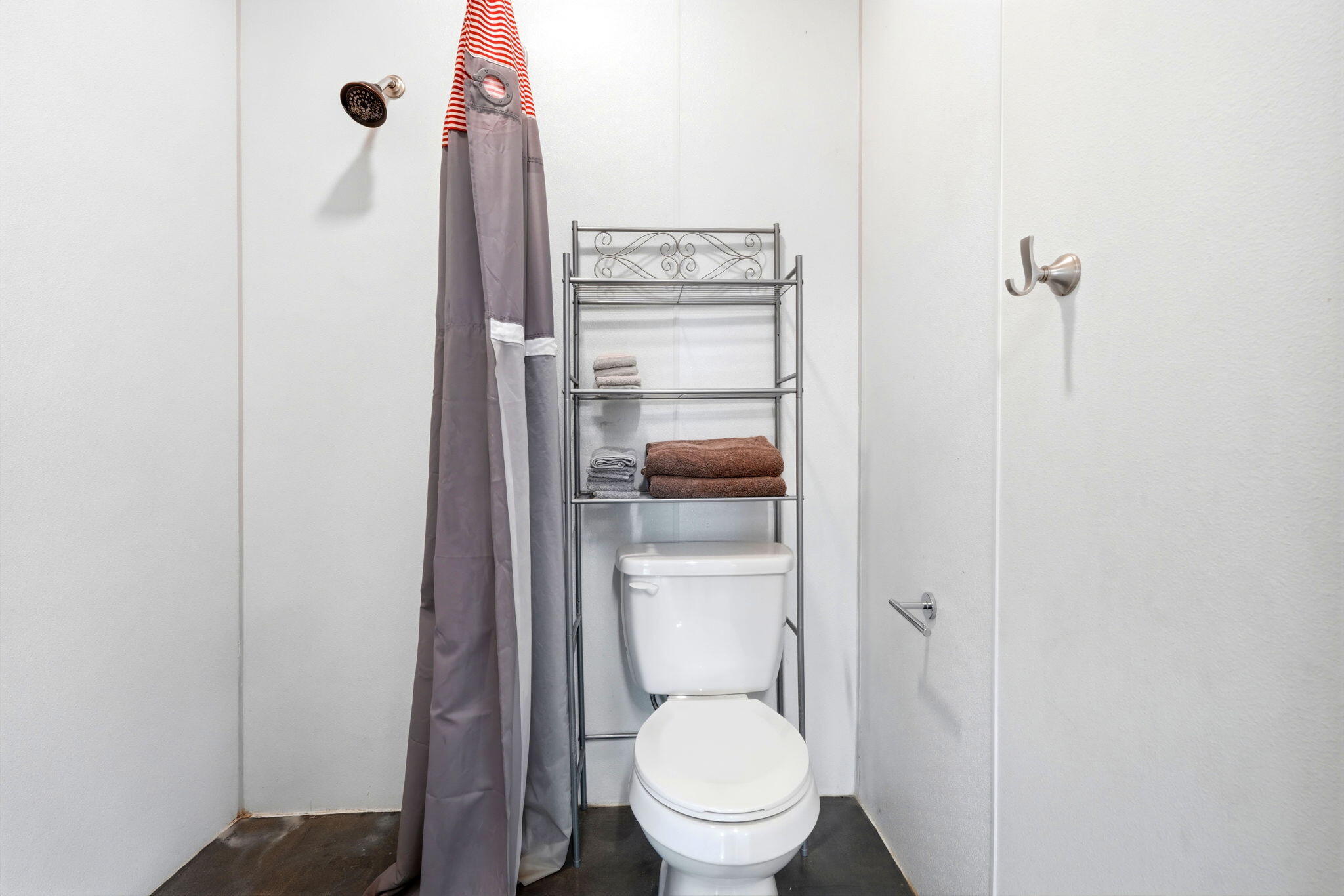 39348 Dunlap Rd, Yokuts Valley, CA 93675