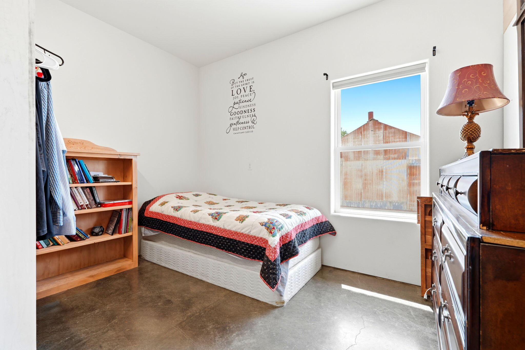 39348 Dunlap Rd, Yokuts Valley, CA 93675