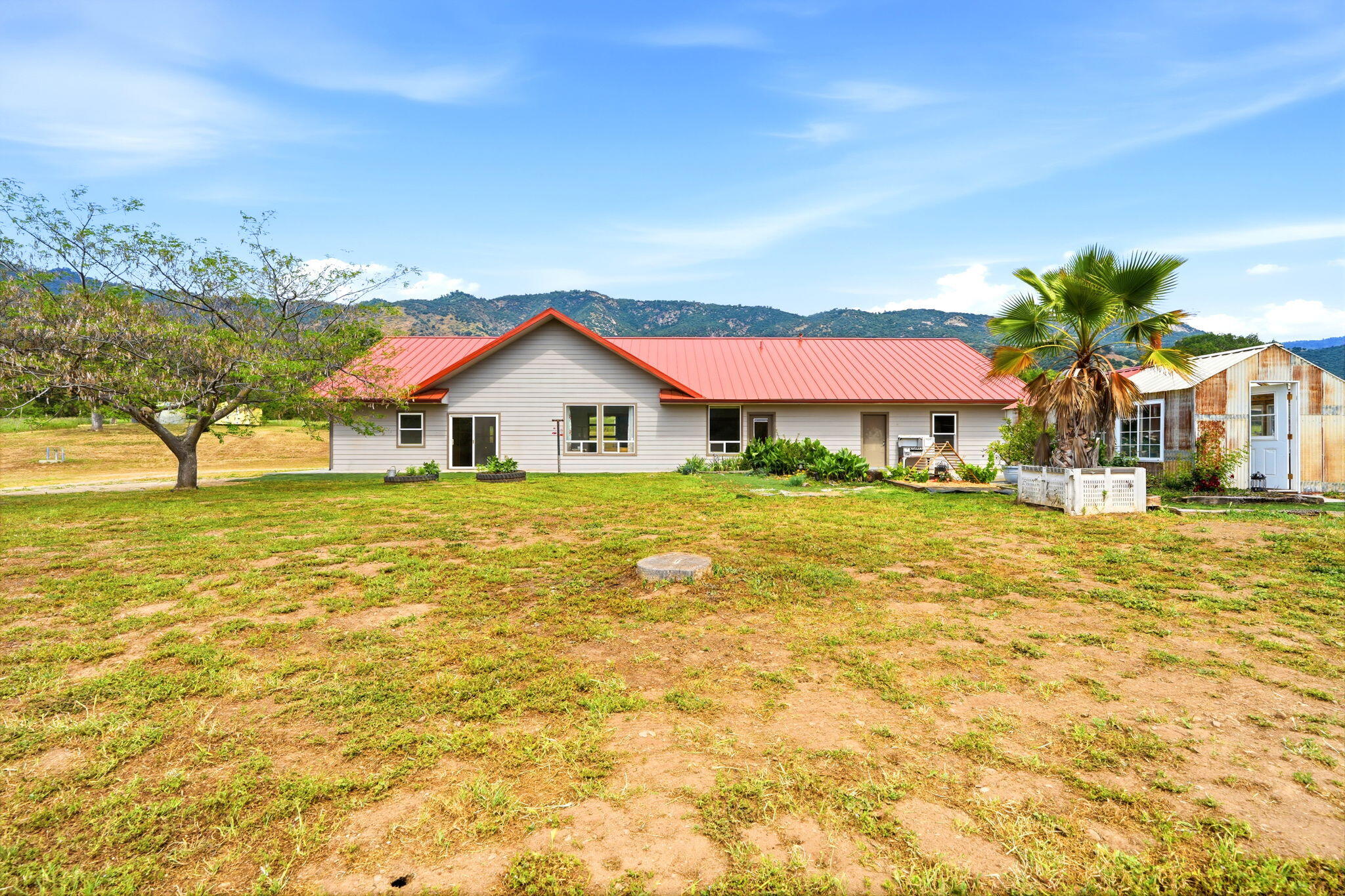 39348 Dunlap Rd, Yokuts Valley, CA 93675