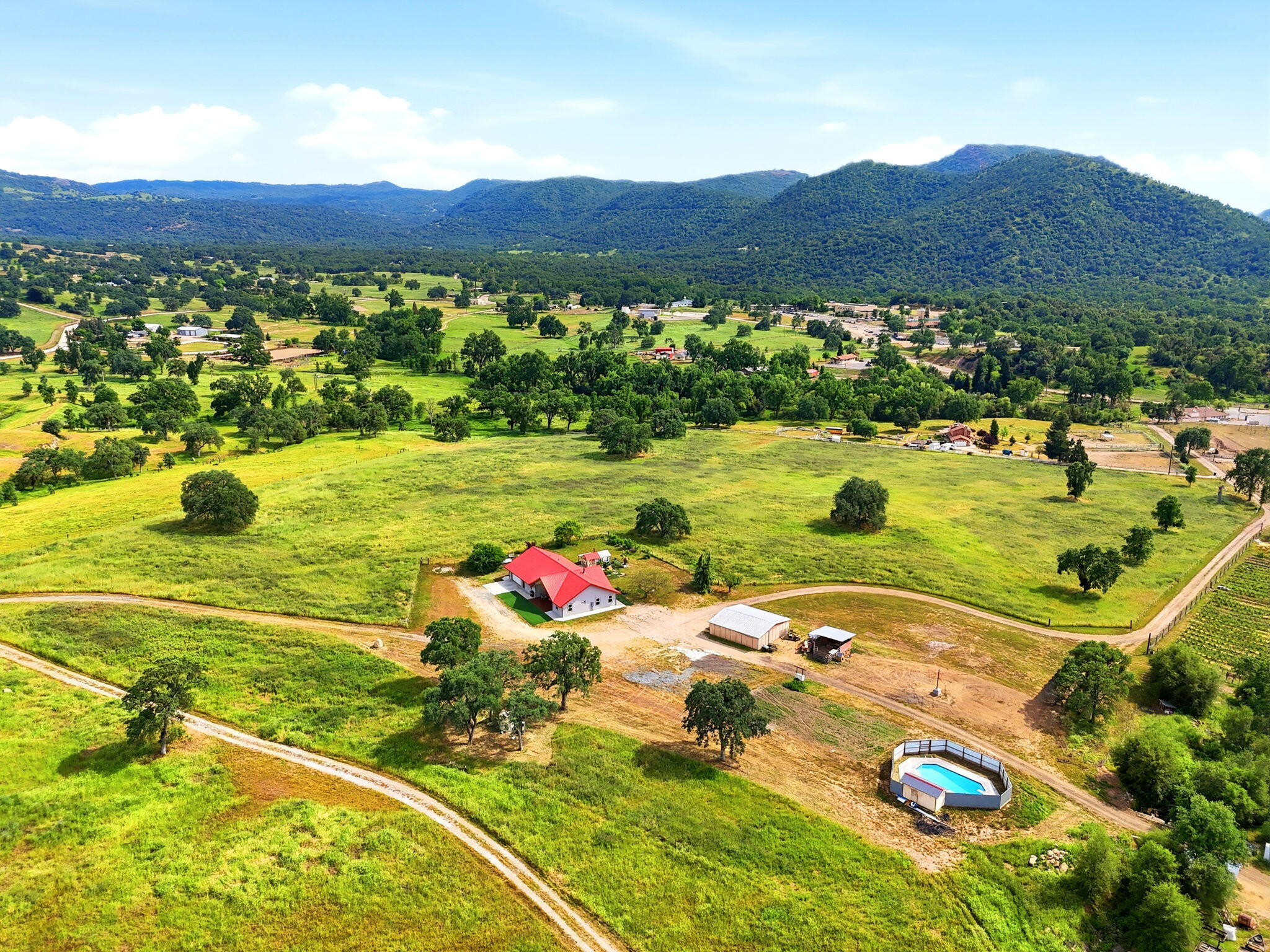 39348 Dunlap Rd, Yokuts Valley, CA 93675