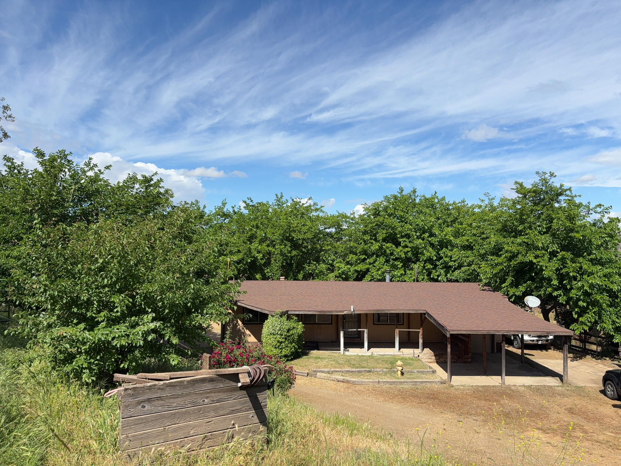 39569 Clover Ln, Yokuts Valley, CA 93675