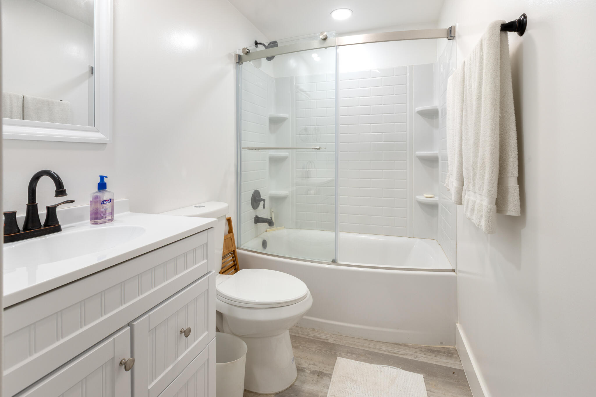 39569 Clover Ln, Yokuts Valley, CA 93675