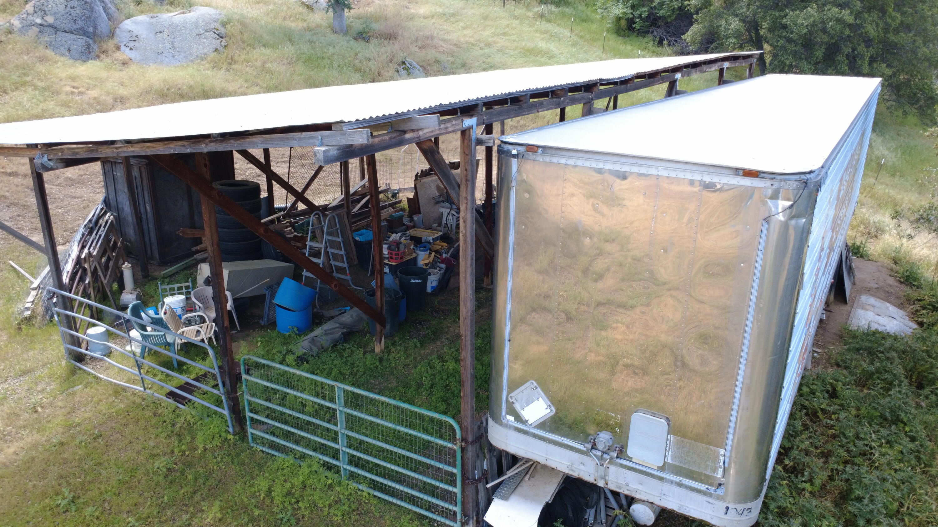 39569 Clover Ln, Yokuts Valley, CA 93675