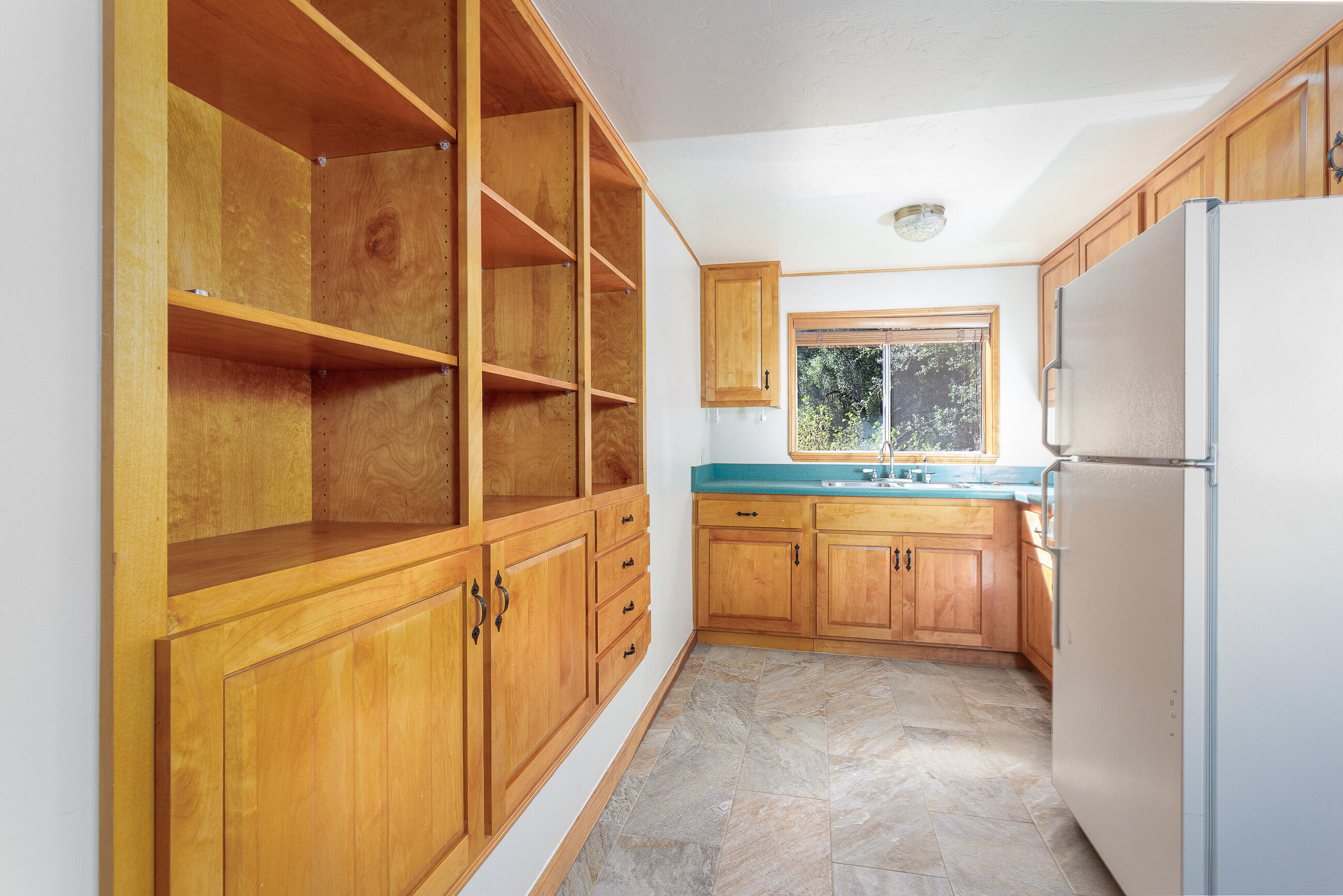 47993 N Fork Dr, Three Rivers, CA 93271