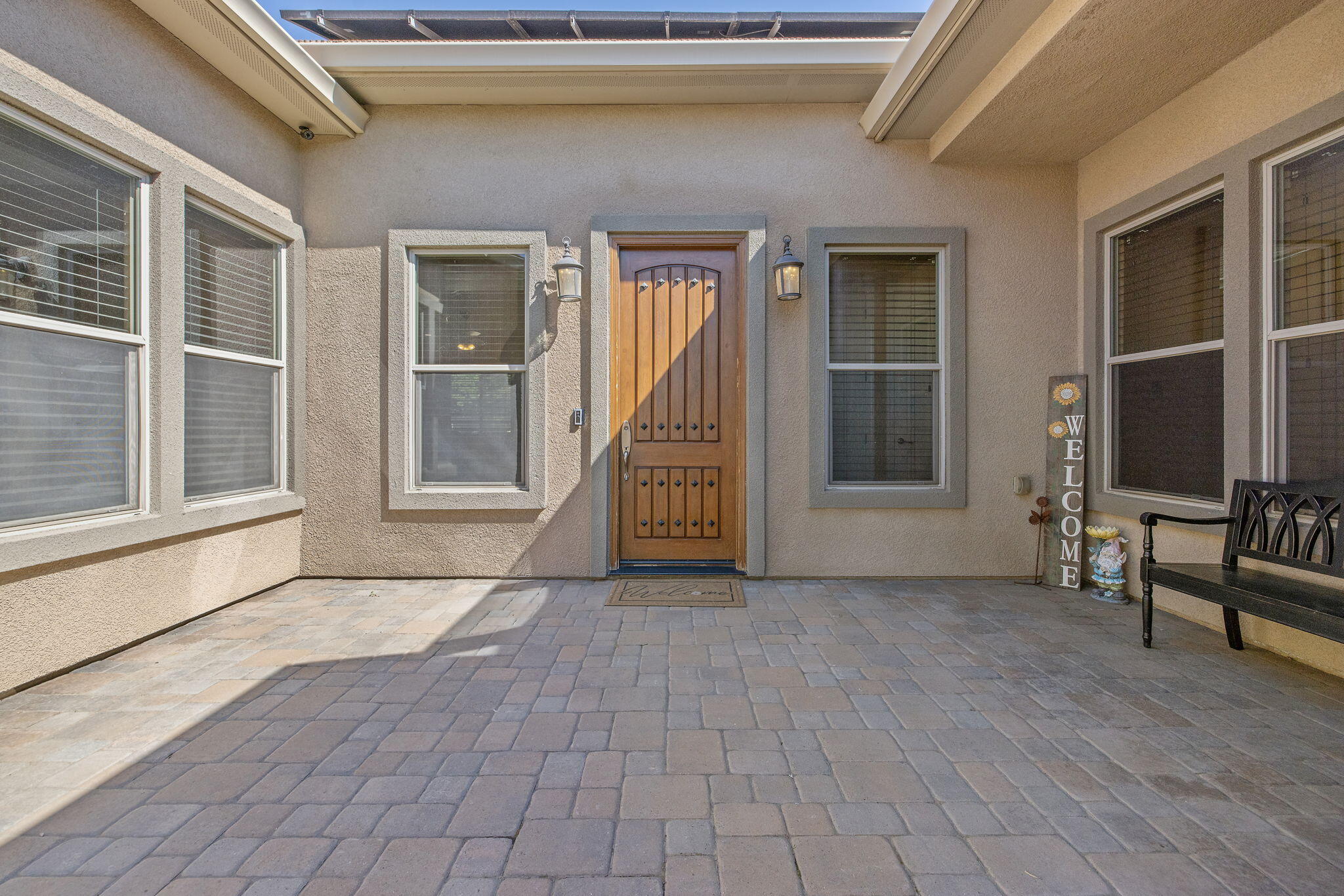 4020 W Lark, Visalia, CA 93291