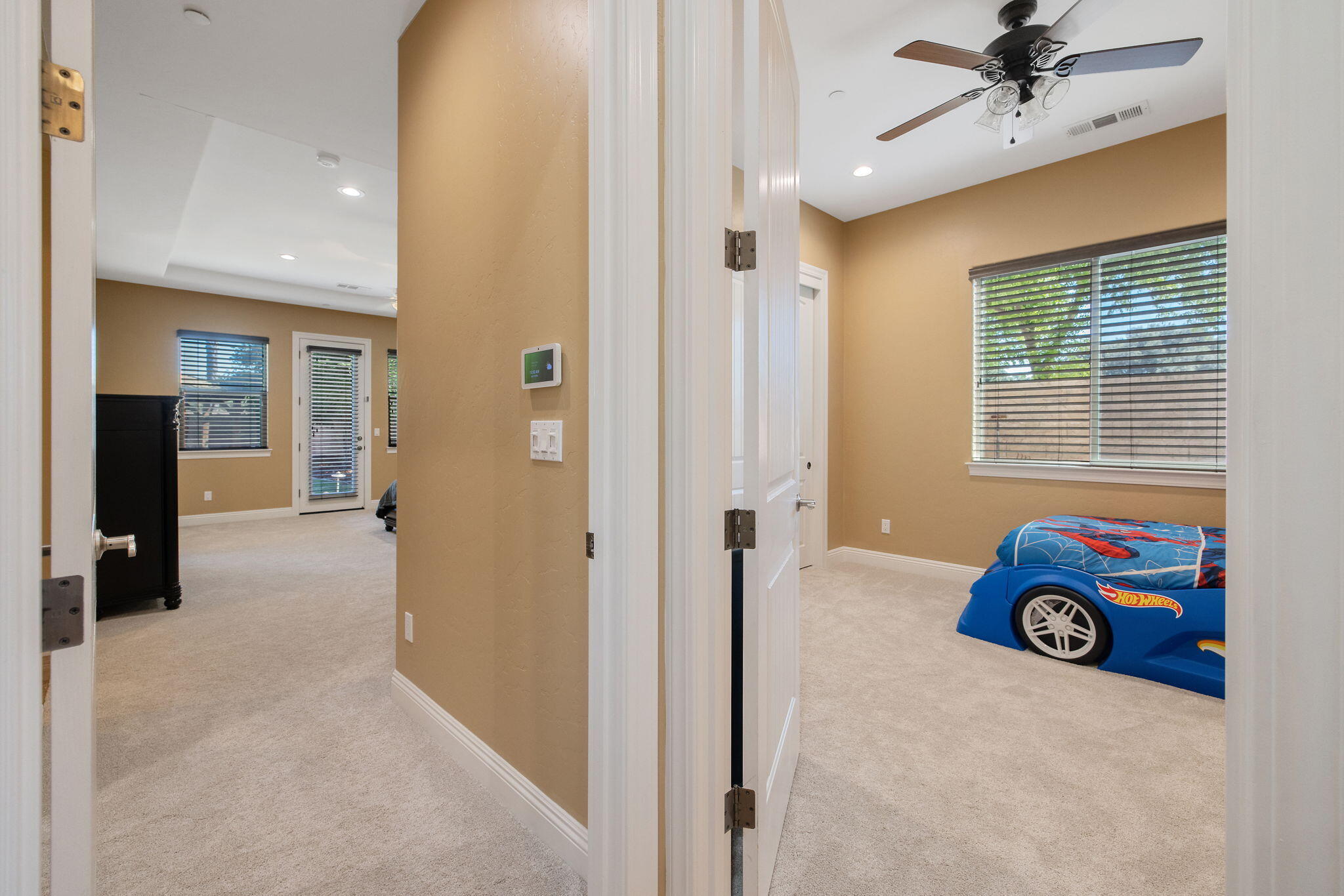 4020 W Lark, Visalia, CA 93291