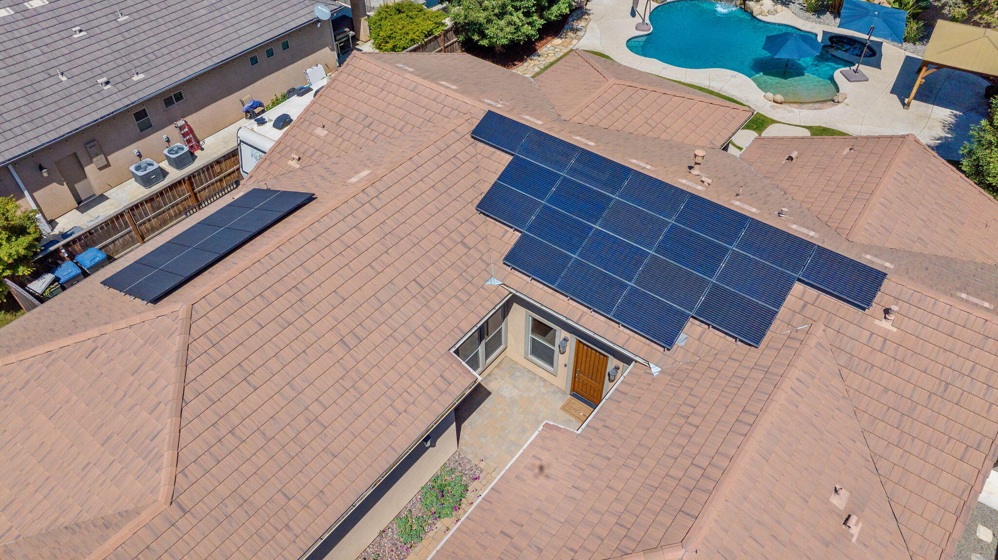 4020 W Lark, Visalia, CA 93291