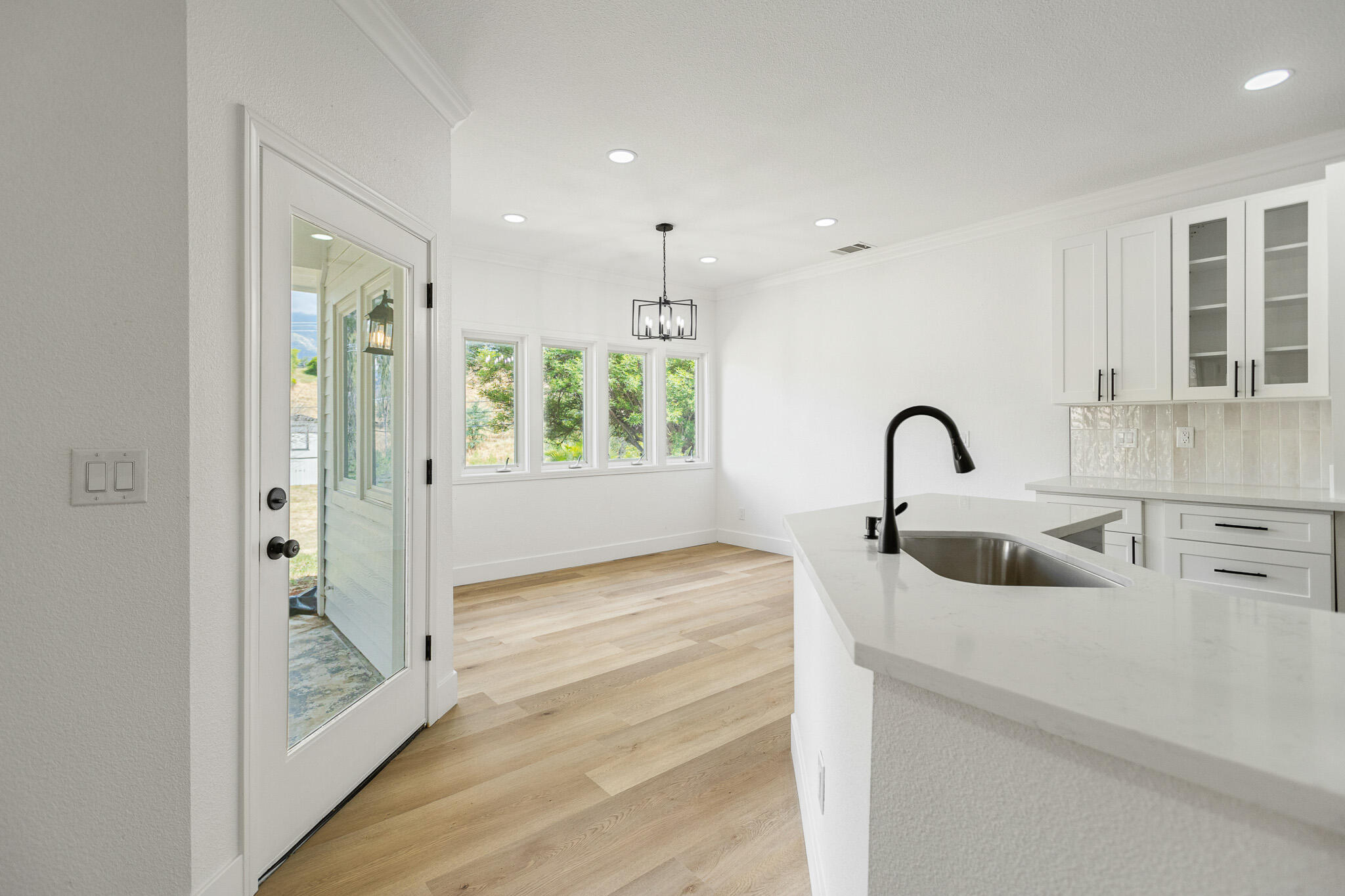 32491 Pleasant Oak Dr, Springville, CA 93265