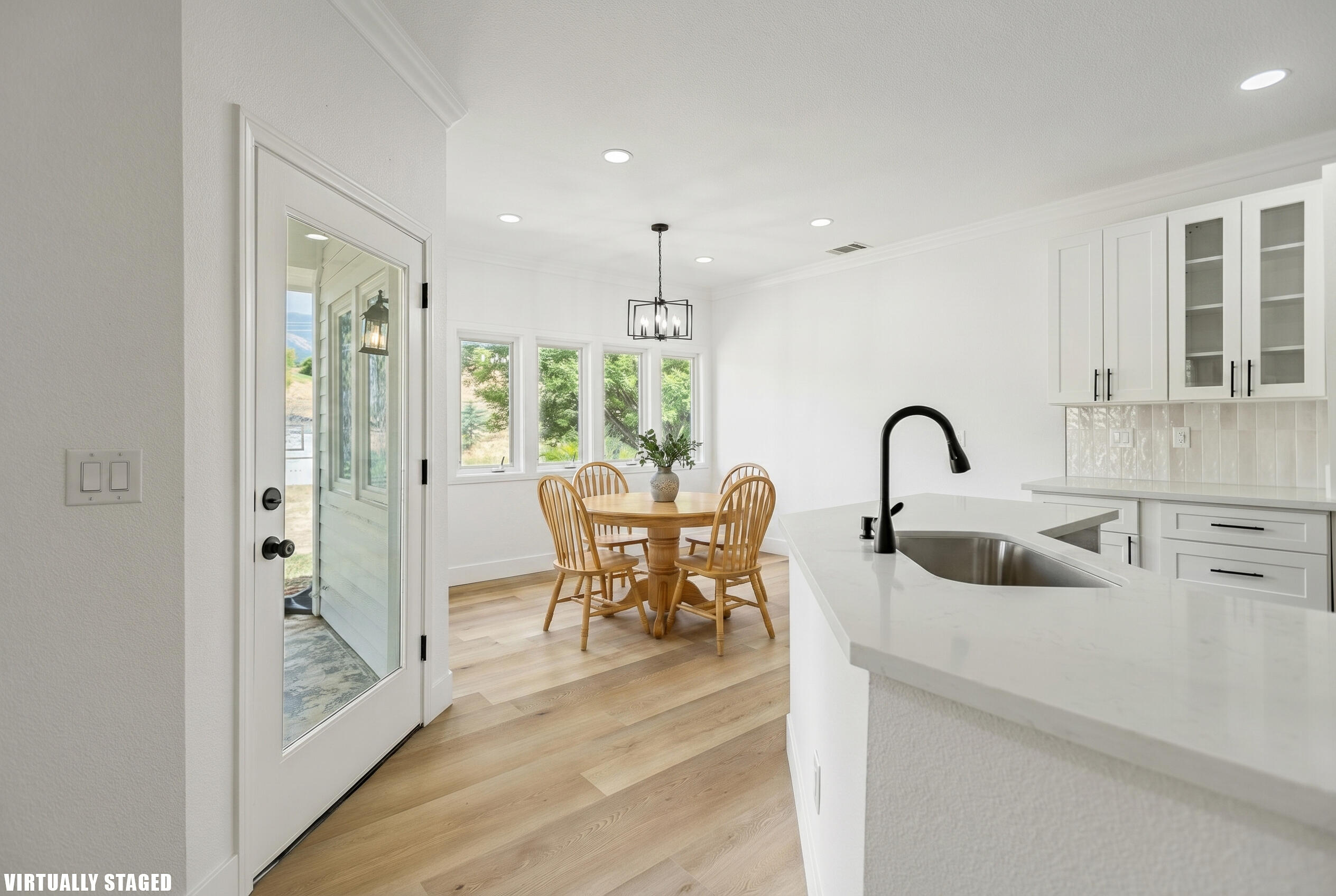 32491 Pleasant Oak Dr, Springville, CA 93265