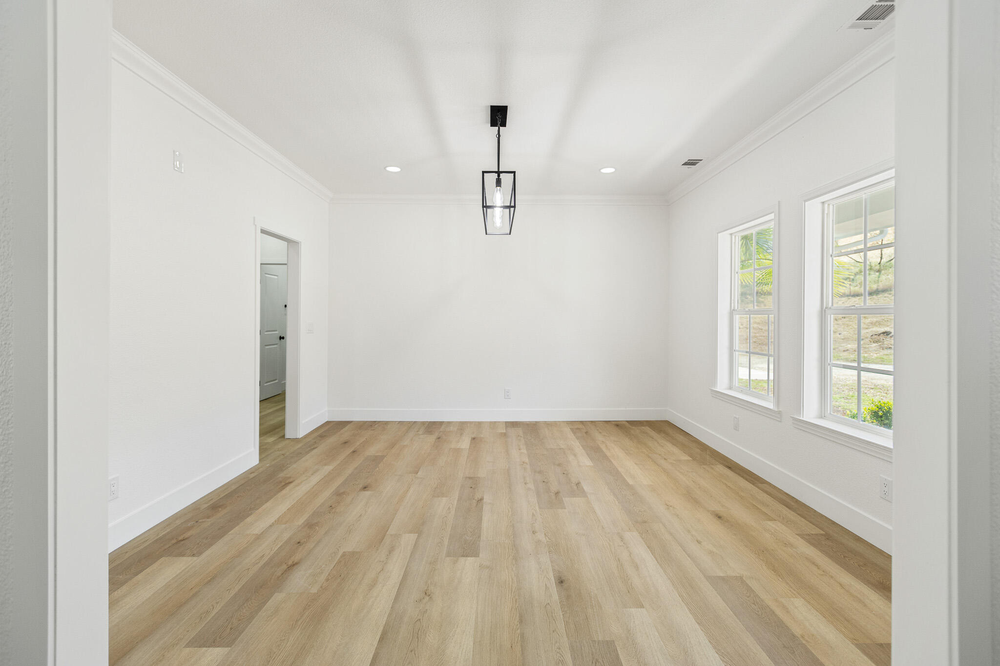 32491 Pleasant Oak Dr, Springville, CA 93265