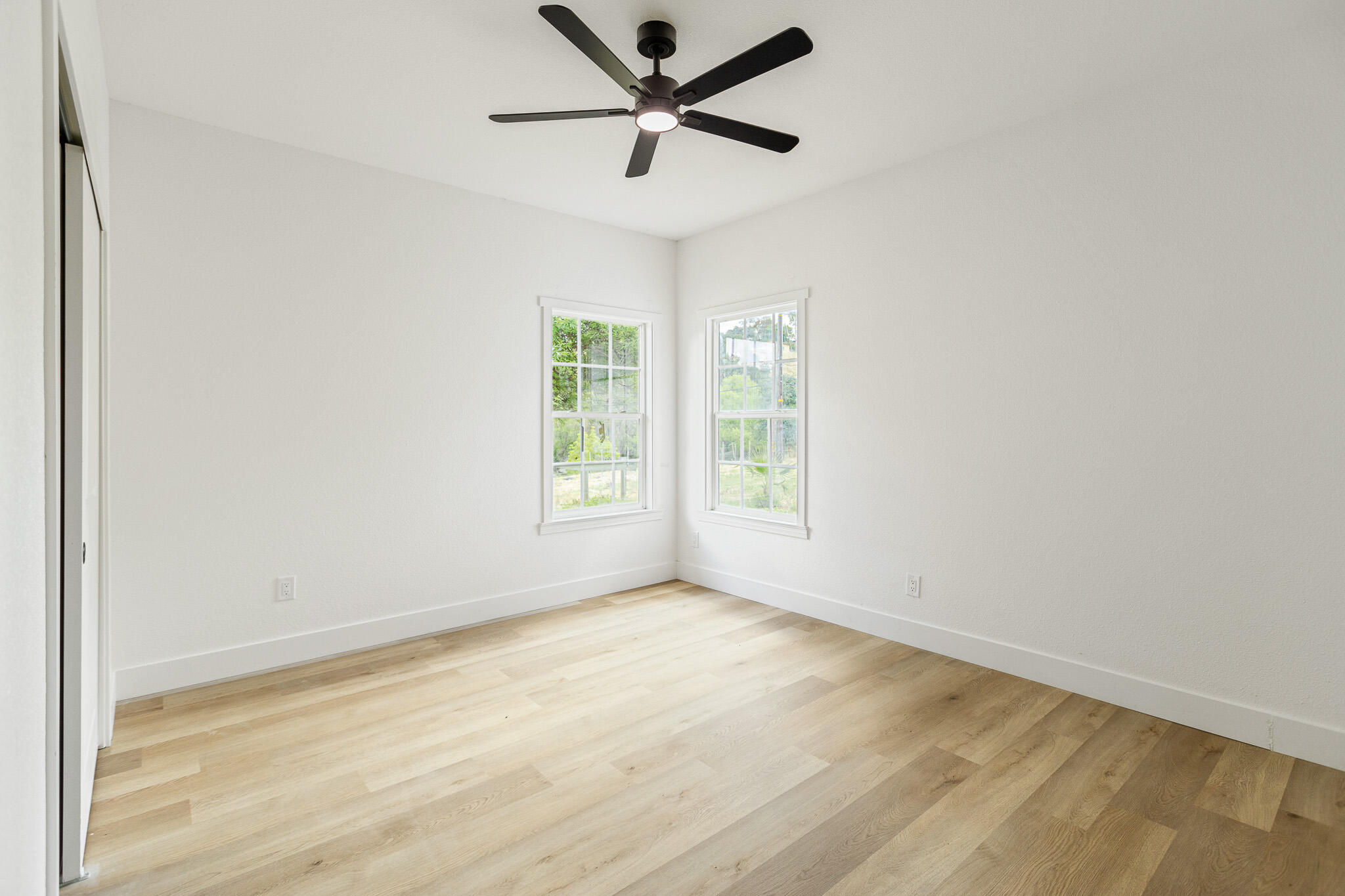 32491 Pleasant Oak Dr, Springville, CA 93265