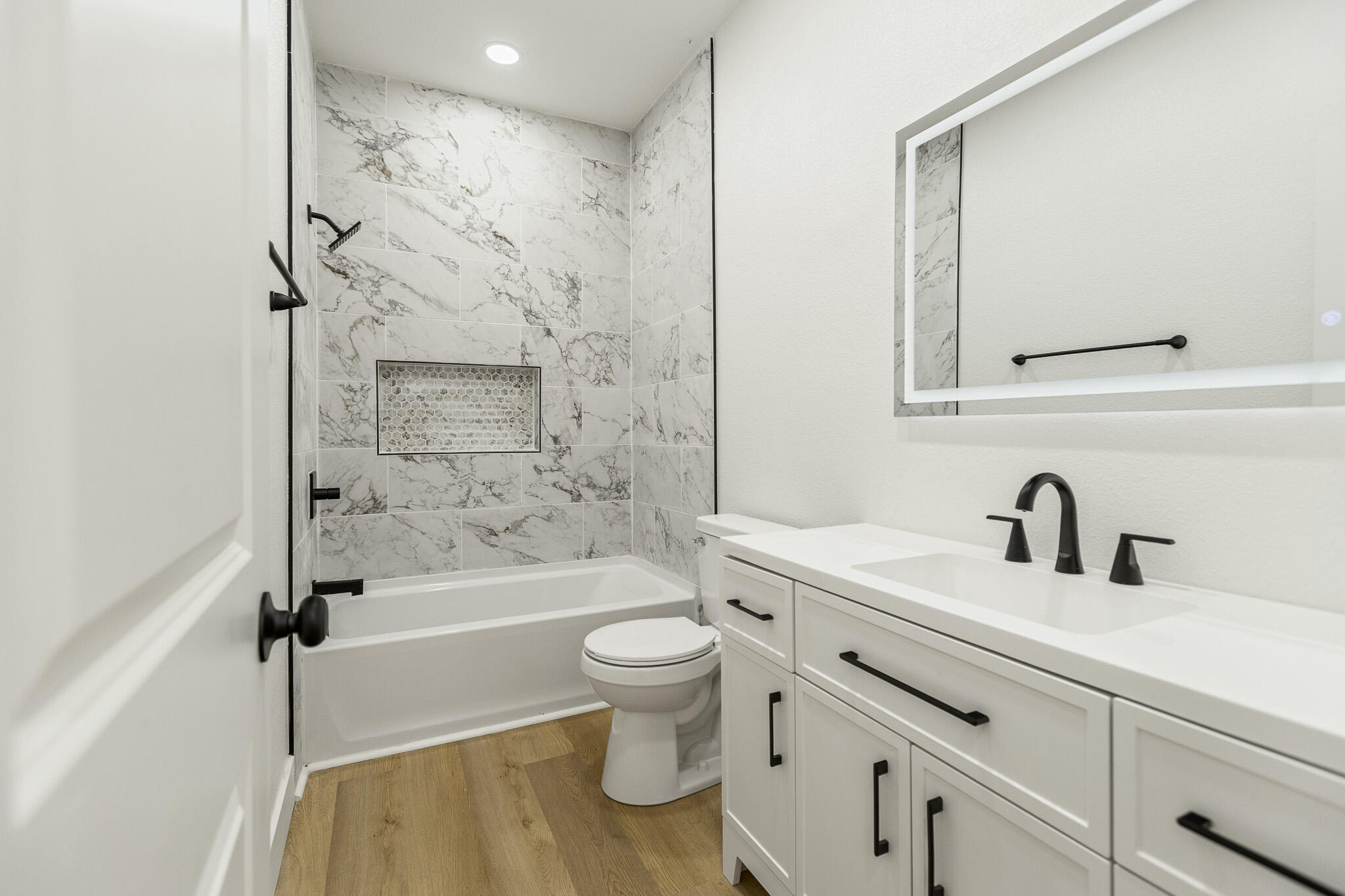 32491 Pleasant Oak Dr, Springville, CA 93265