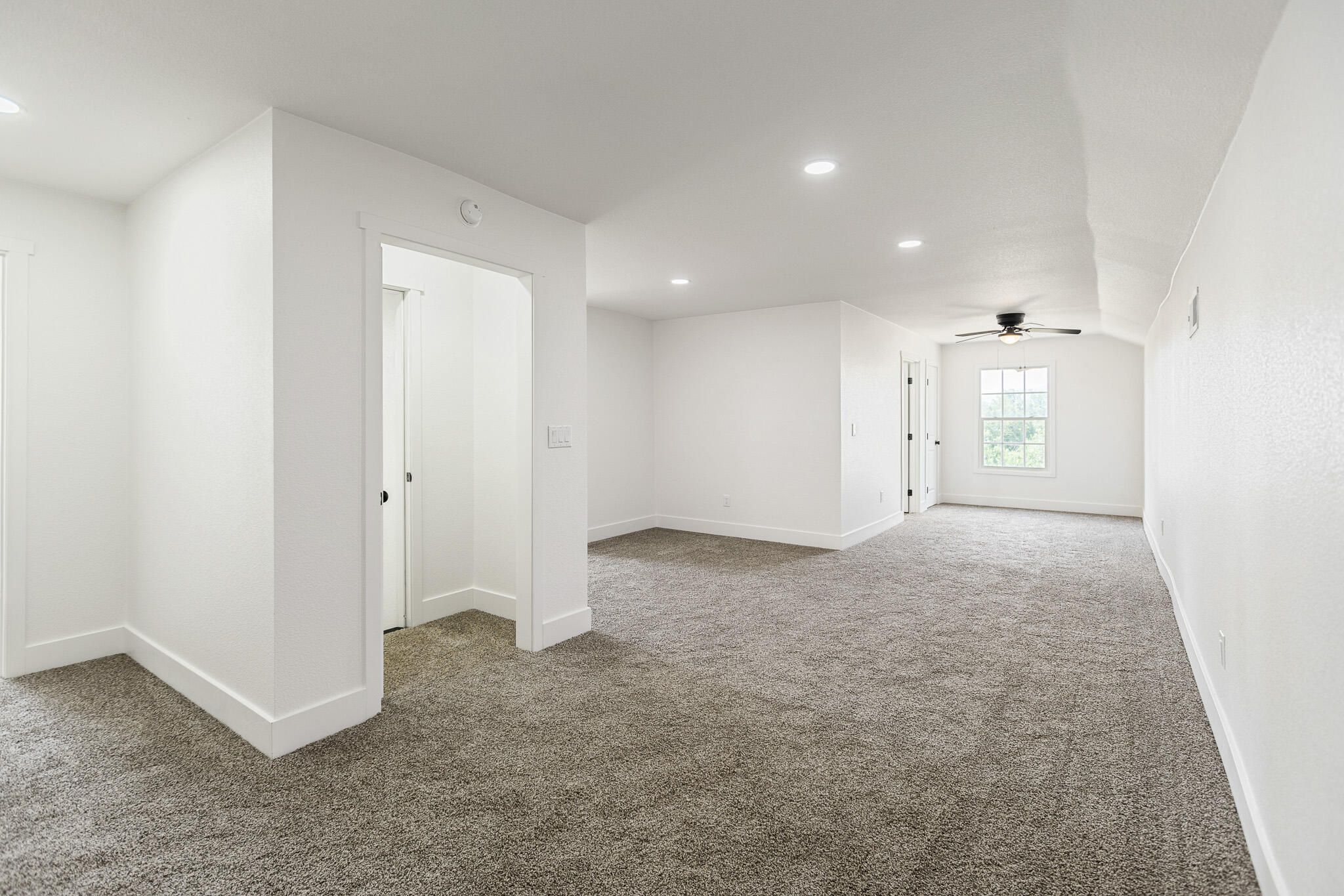 32491 Pleasant Oak Dr, Springville, CA 93265