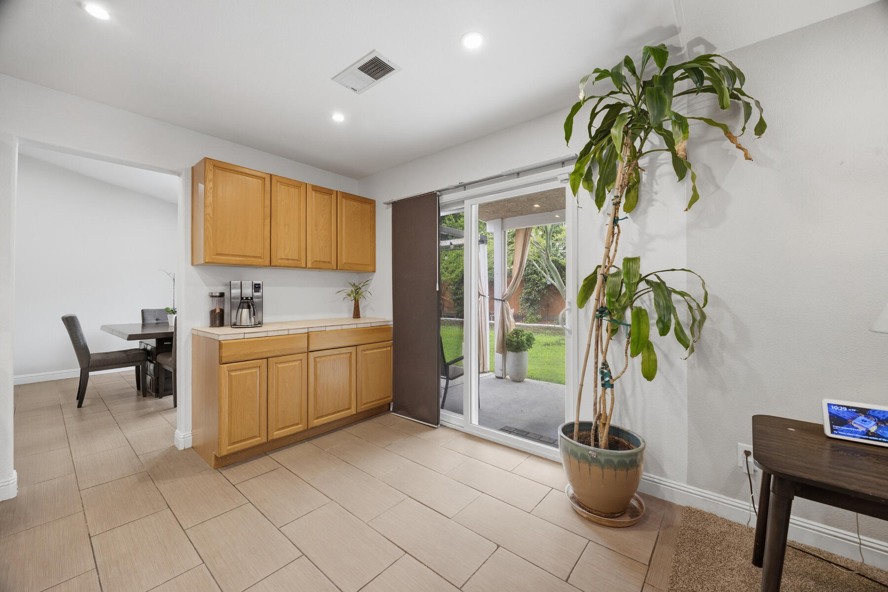 3223 W Sedona Ave, Visalia, CA 93291