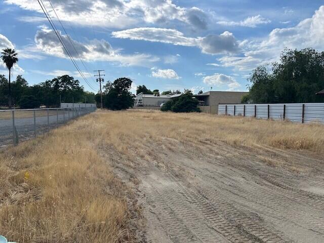 0 Roosevelt St, Porterville, CA 93257