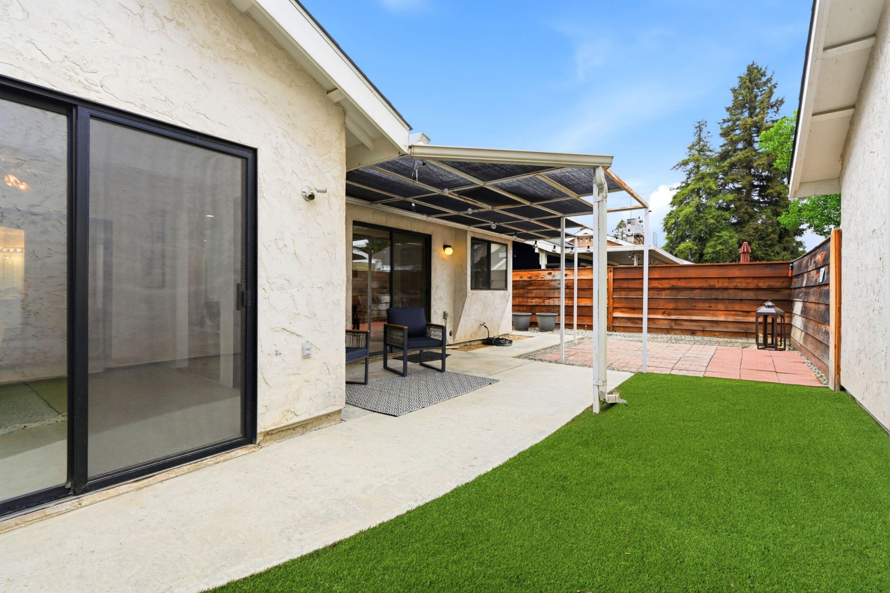 1912 S Pinnacle St, Visalia, CA 93292